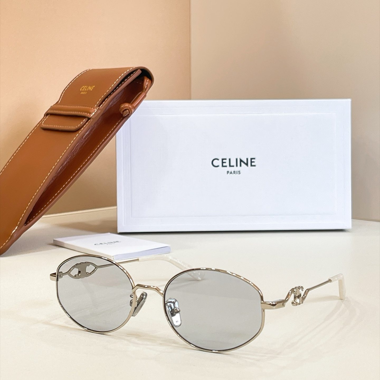 CELINE Sunglasses - CL40572