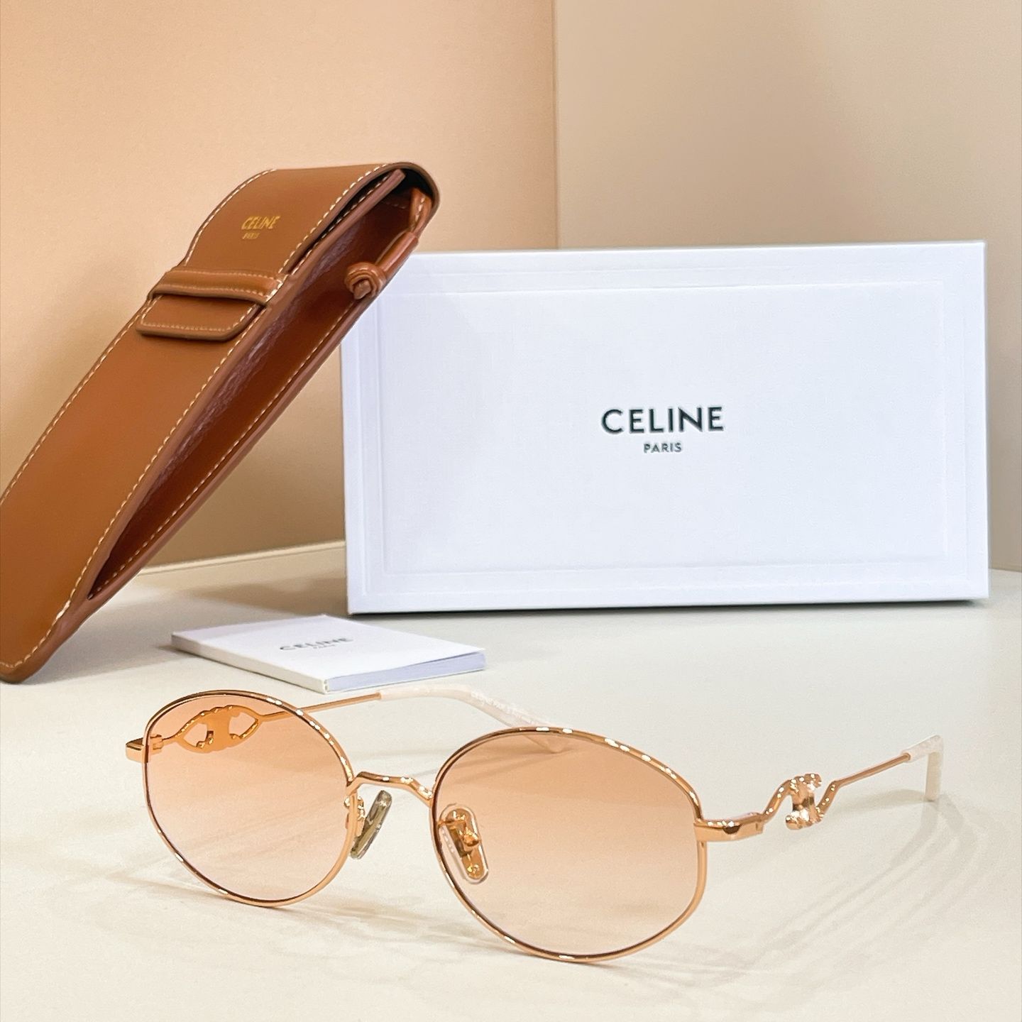 CELINE Sunglasses - CL40572