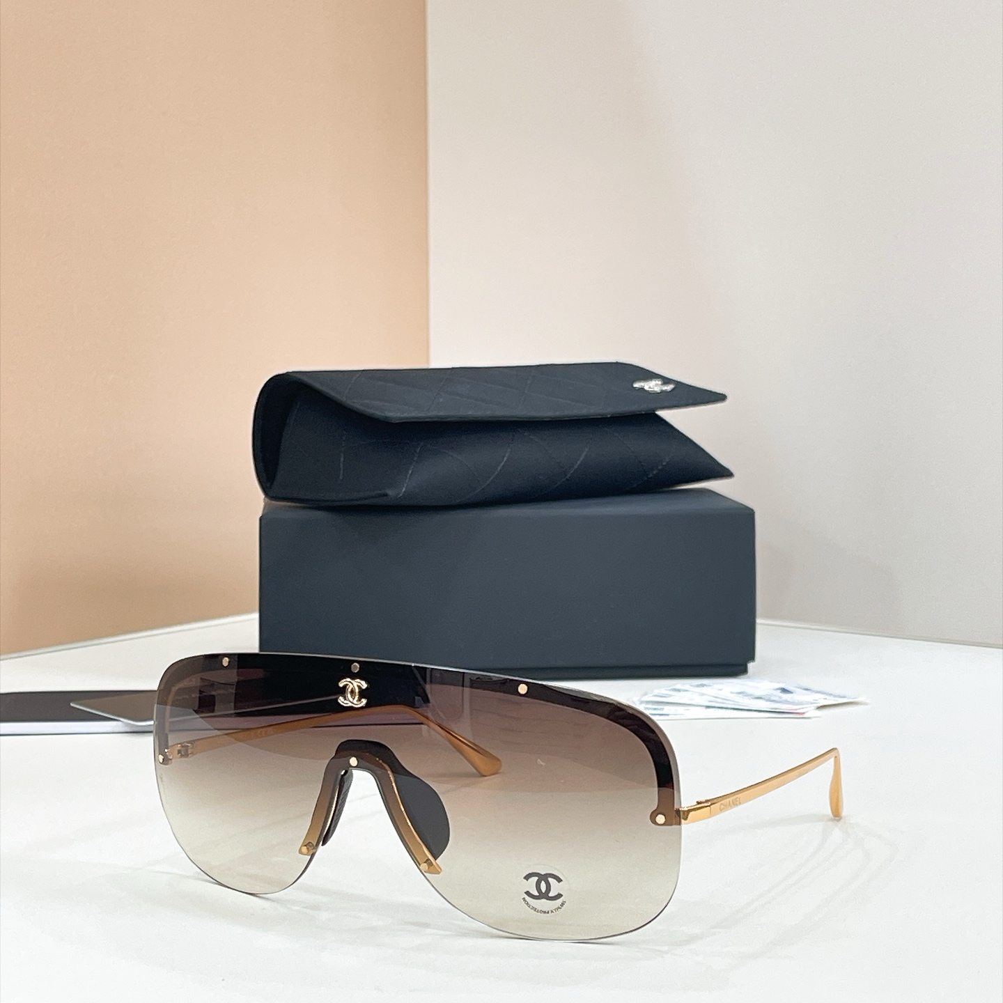 CHANEL Sunglasses - CH9590