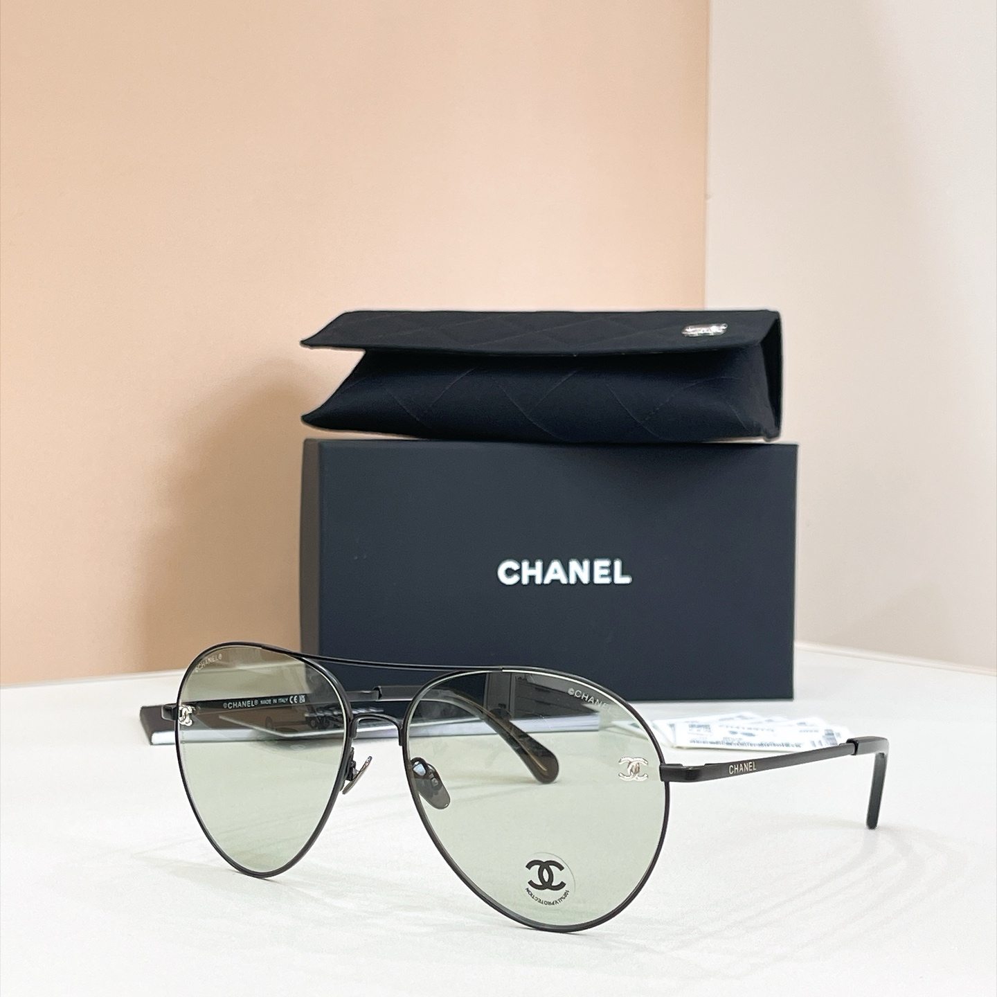 CHANEL Sunglasses - CH4189TQ