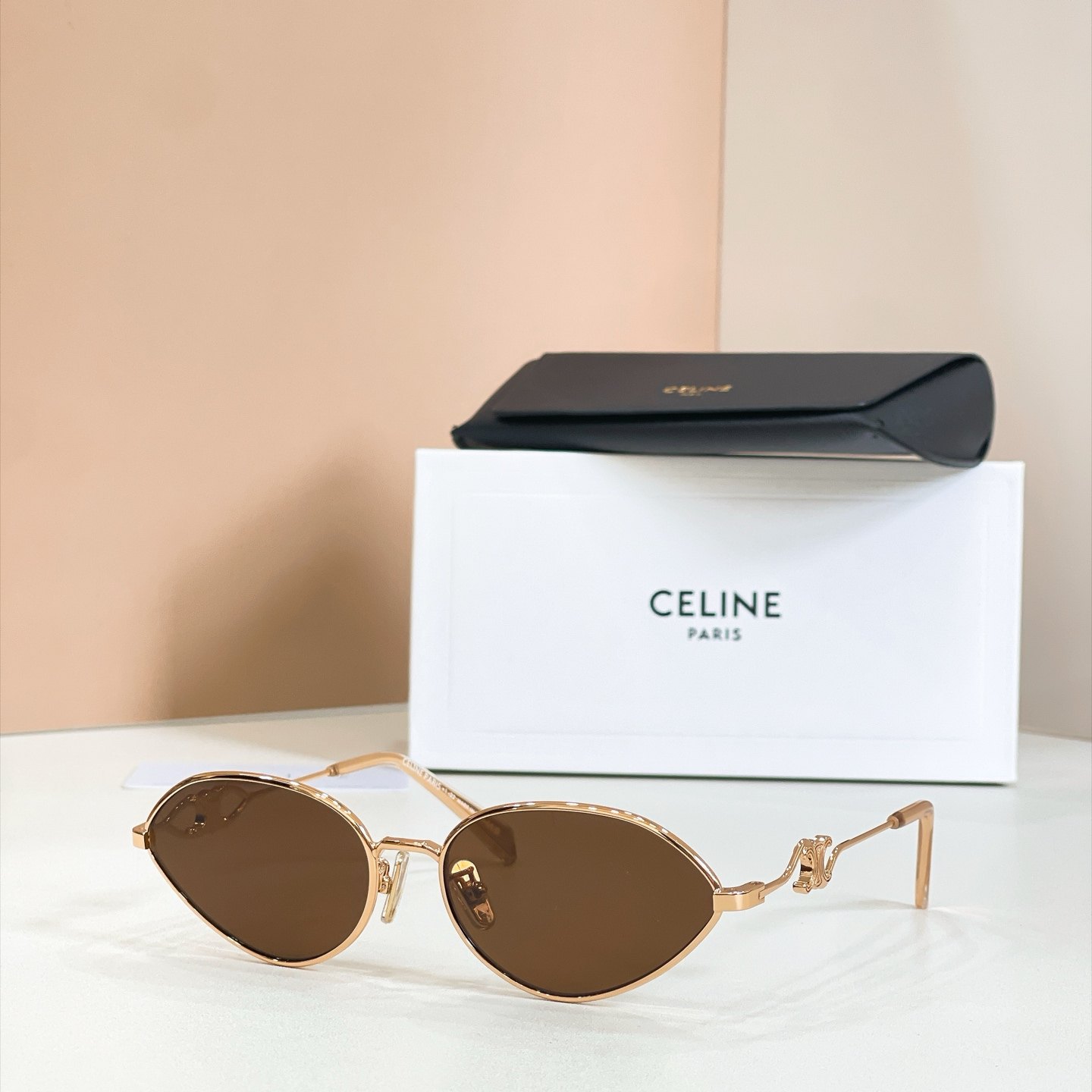 CELINE Sunglasses - CL40354U