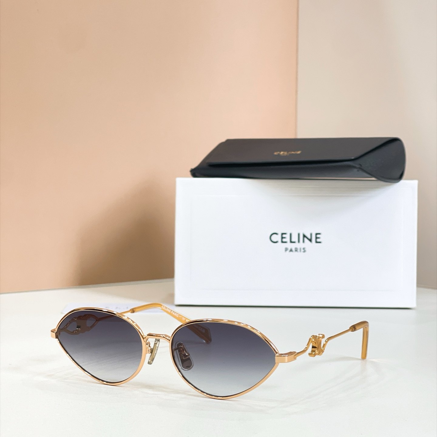 CELINE Sunglasses - CL40354U