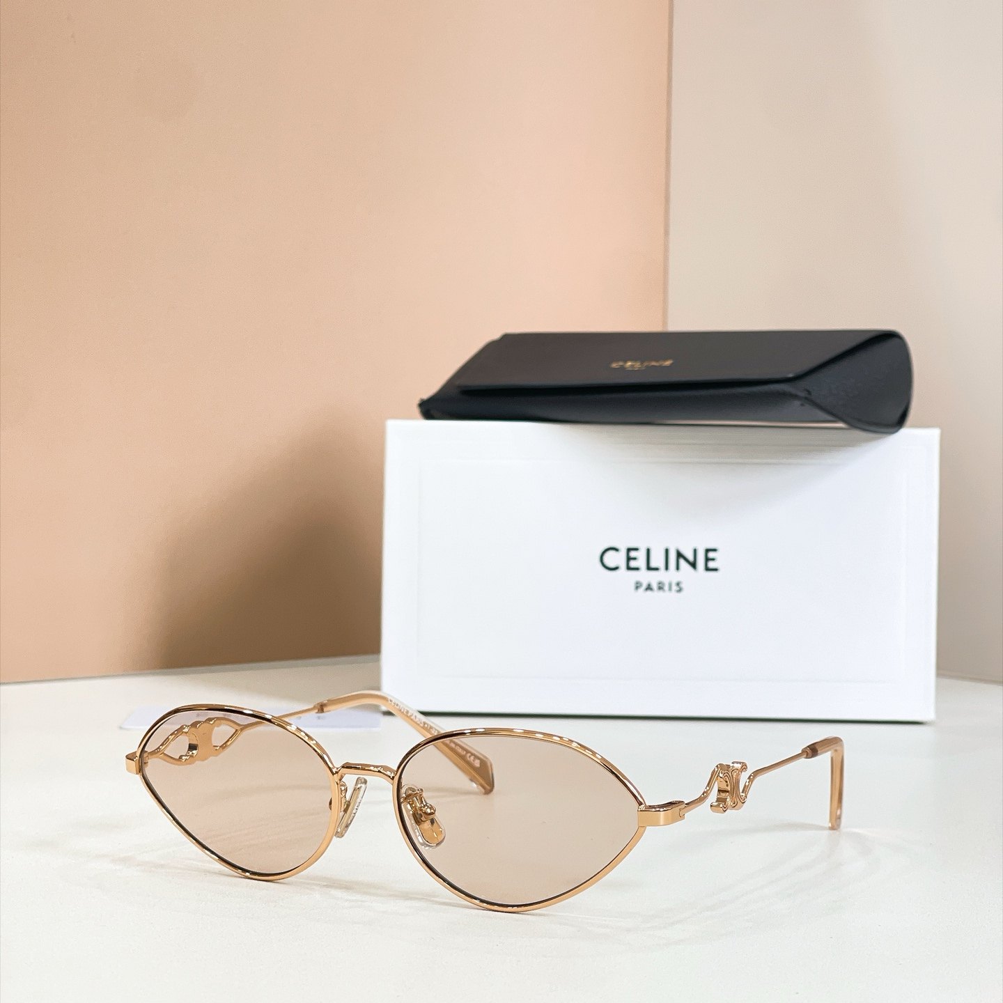 CELINE Sunglasses - CL40354U