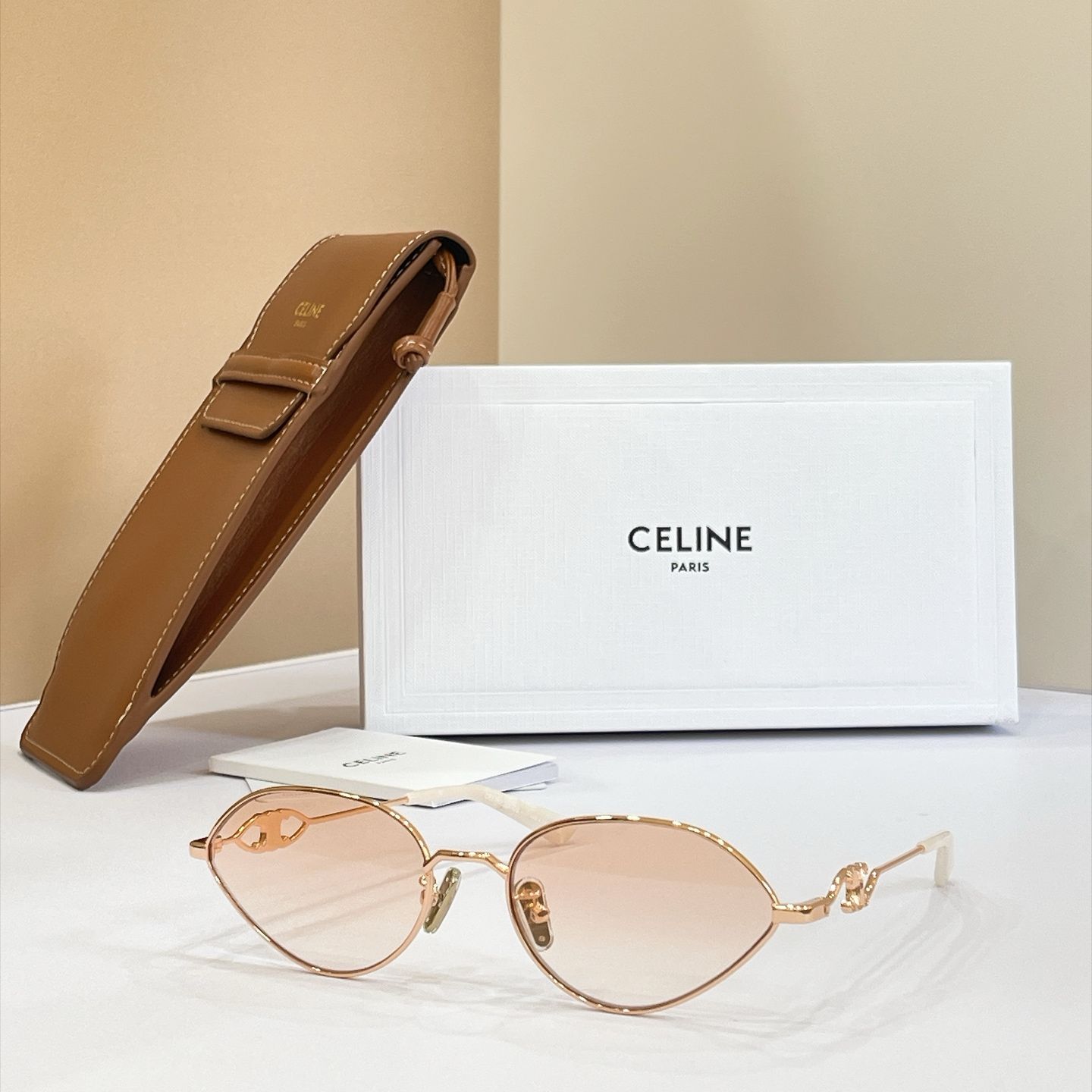 CELINE Sunglasses - CL40354