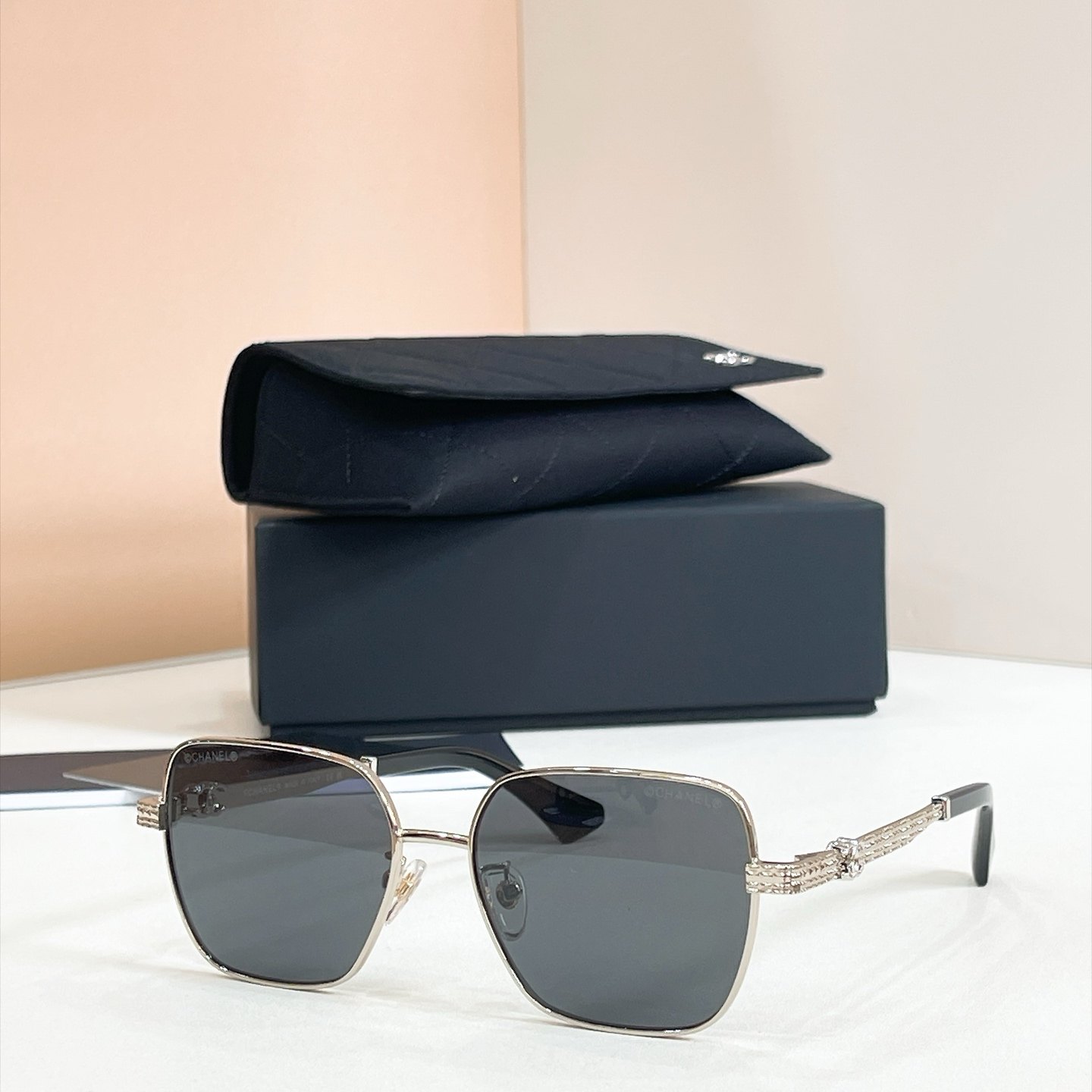 CHANEL Sunglasses - CH2230