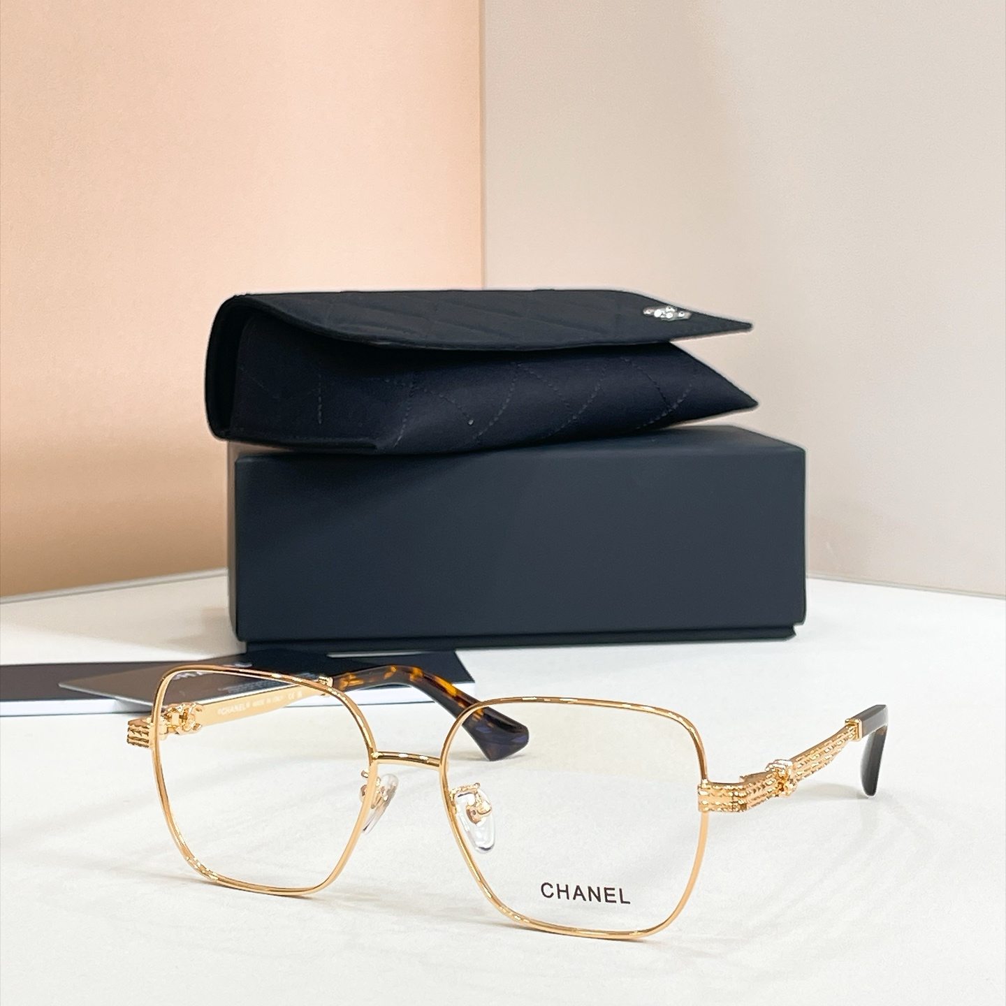 CHANEL Sunglasses - CH2230