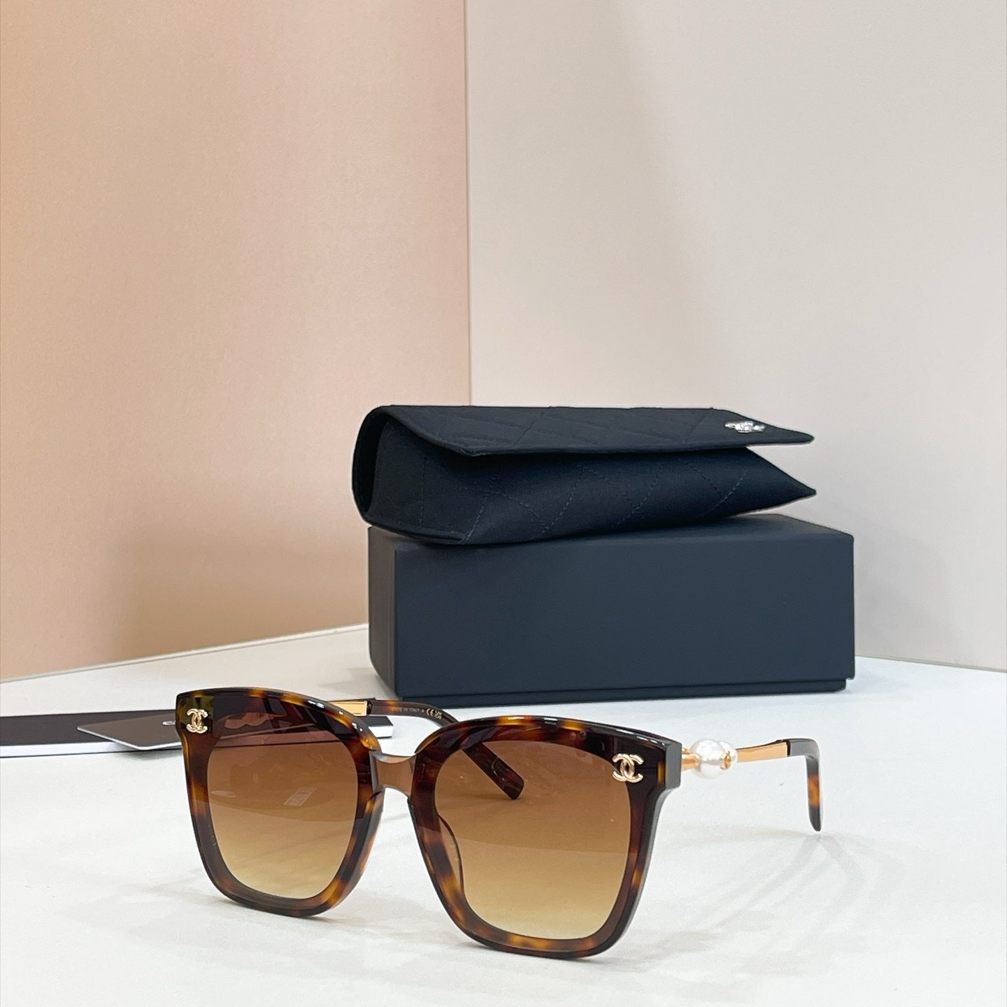 CHANEL Sunglasses - A95074