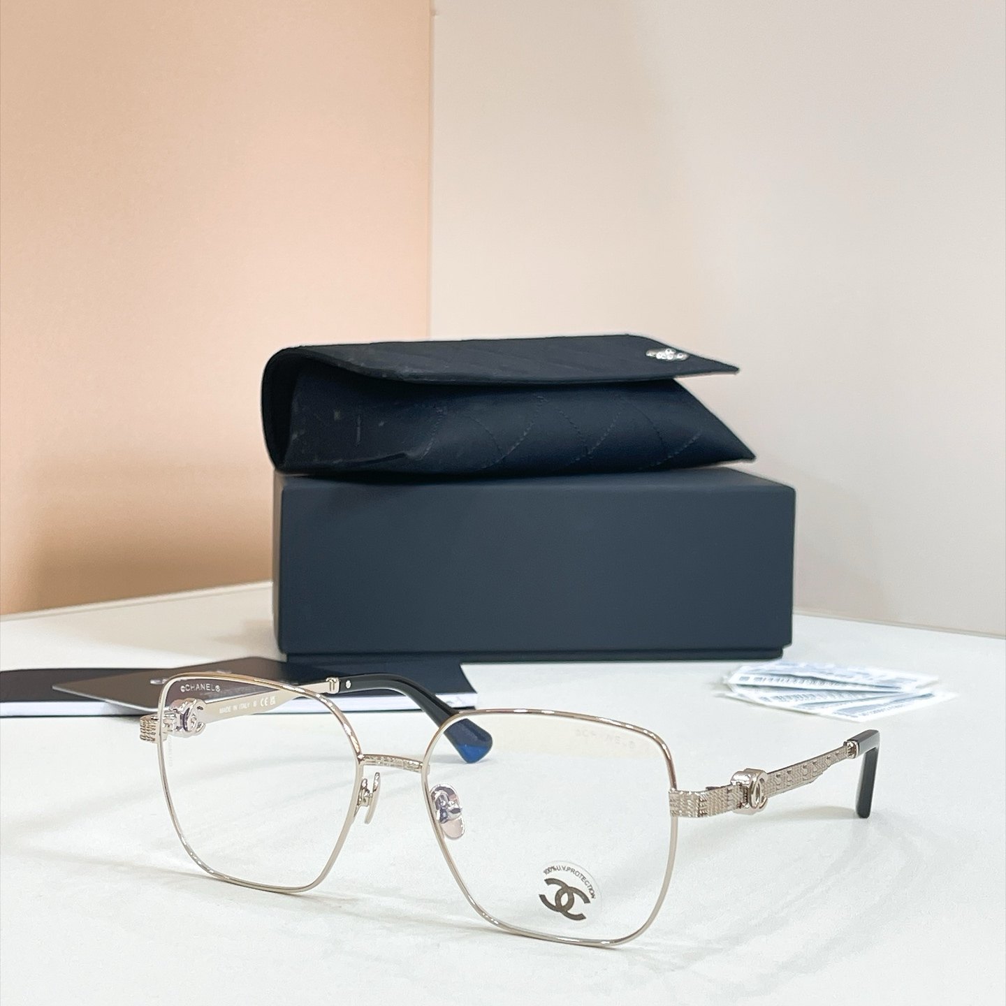 CHANEL Sunglasses - CH2230