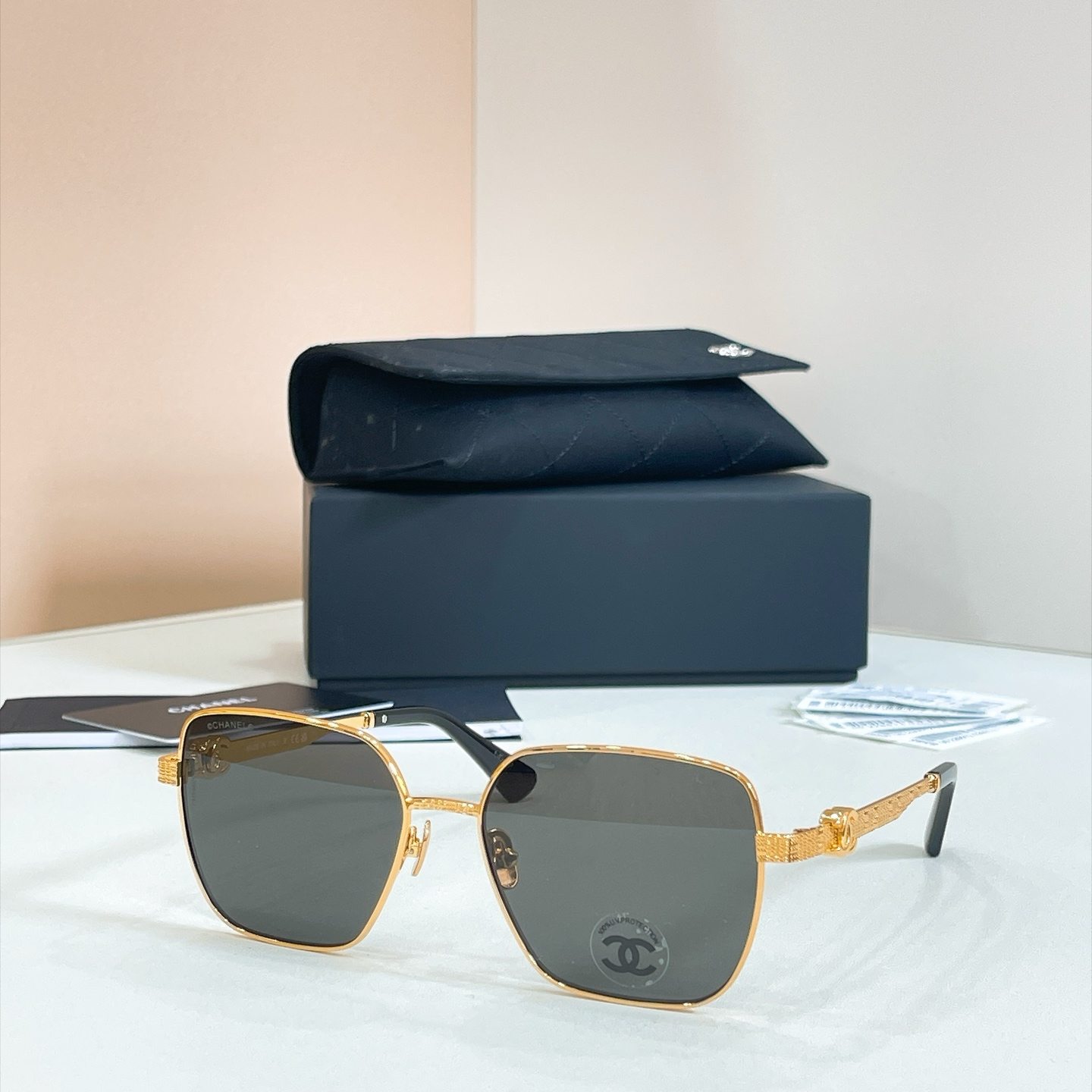 CHANEL Sunglasses - CH2230