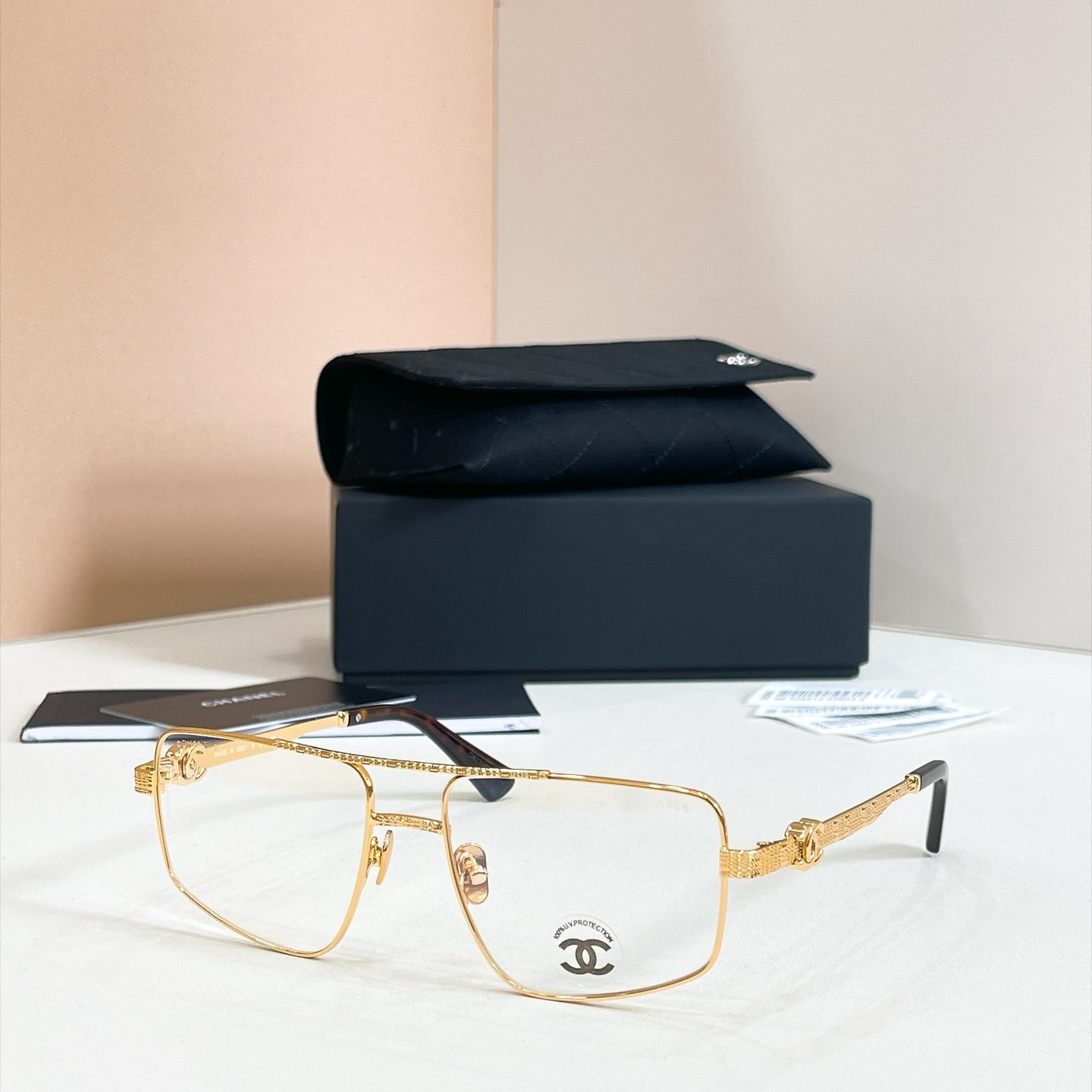 CHANEL Sunglasses - CH2229