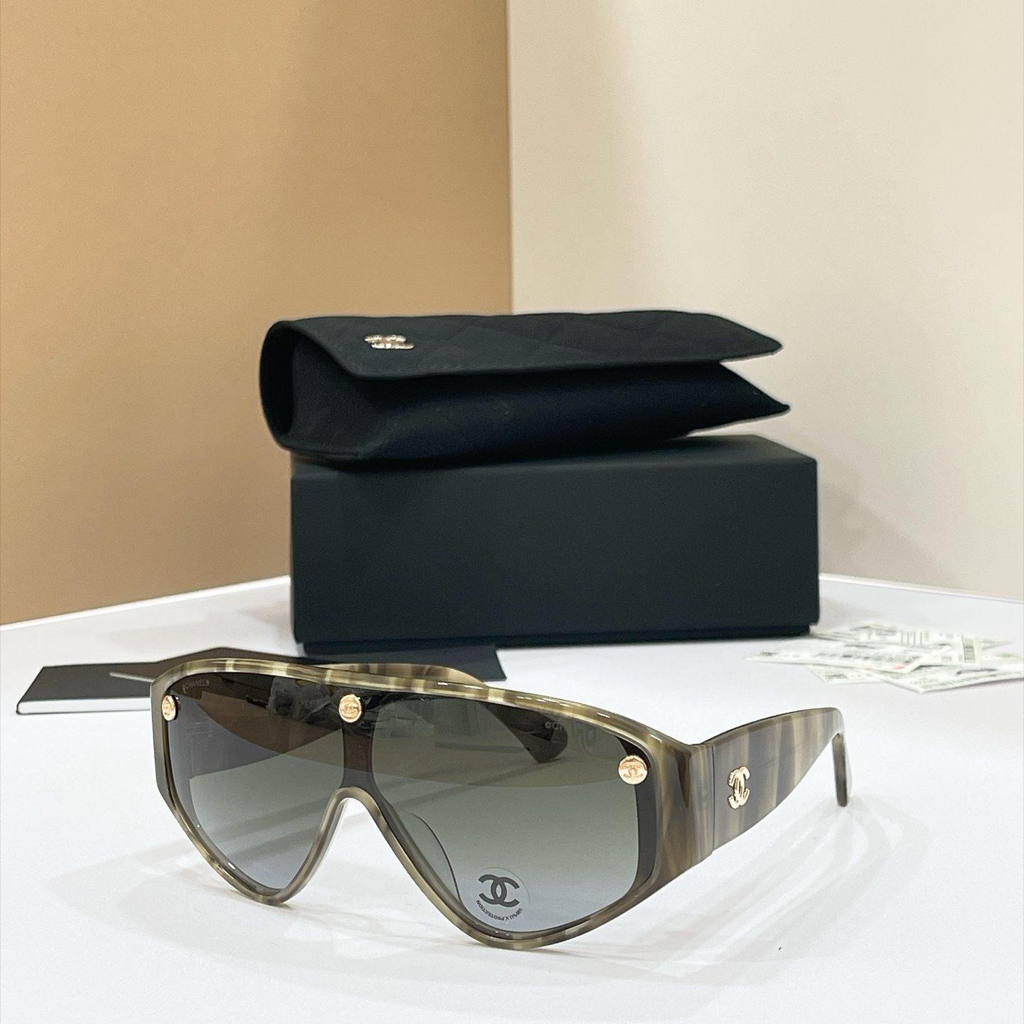 CHANEL Sunglasses - CH5569, Product 23120