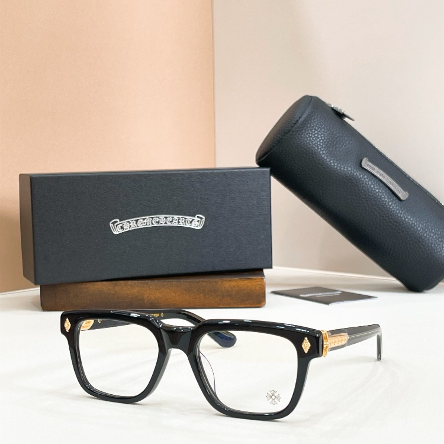 Chrome Hearts Sunglasses - PEN15