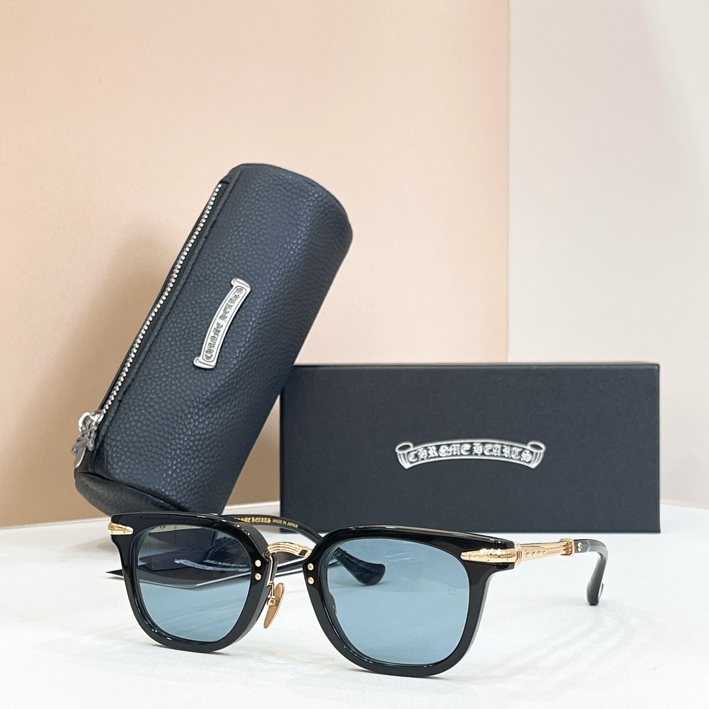 Chrome Hearts Sunglasses - TITANASLUVR
