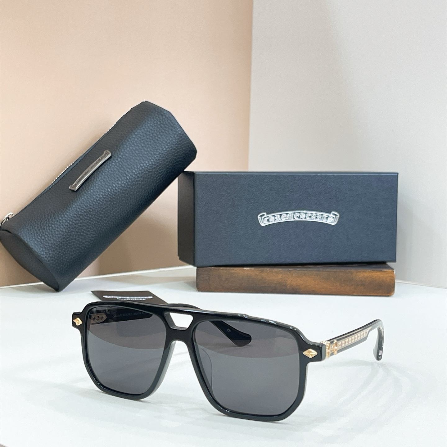 Chrome Hearts Sunglasses - CH8168