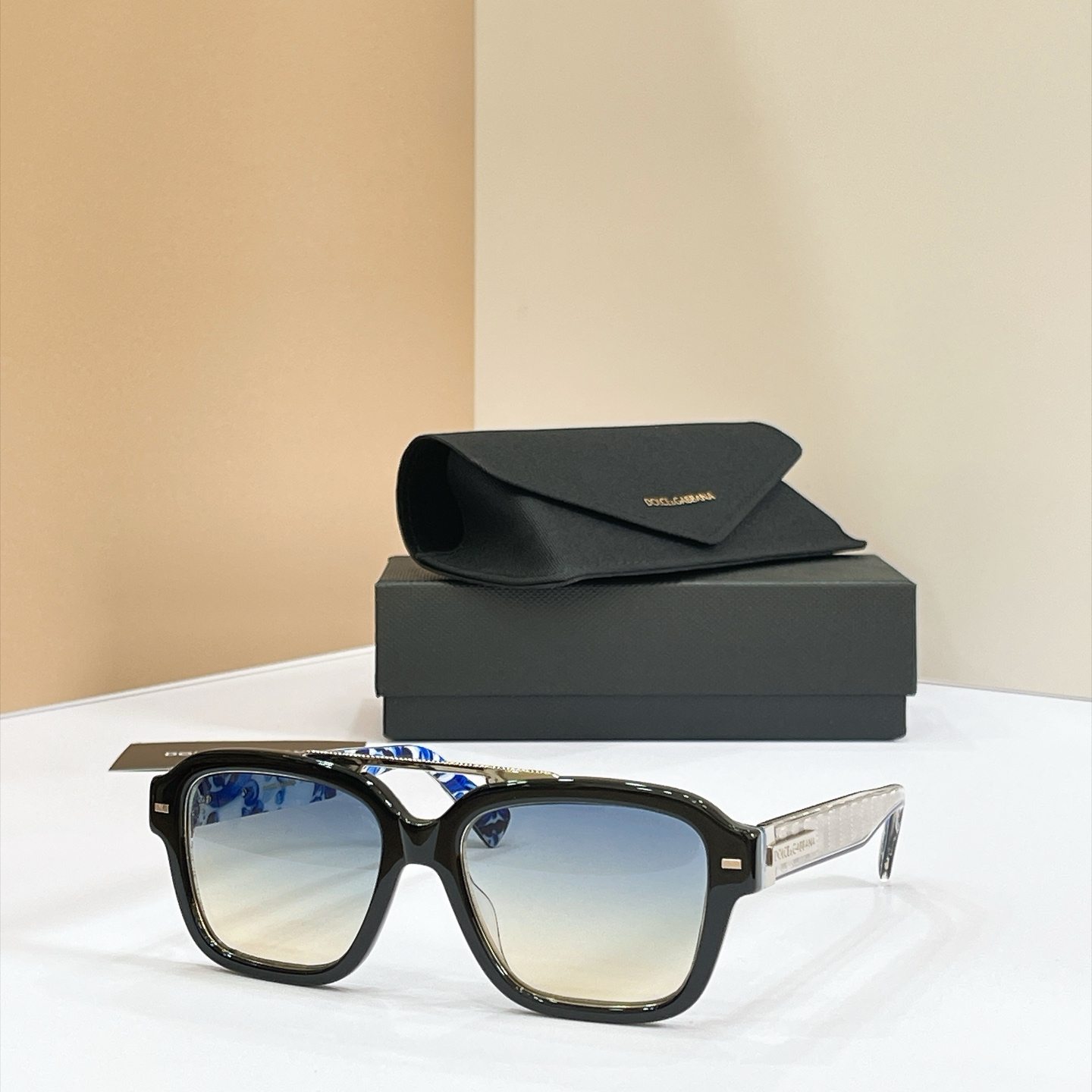 Dolce&Gabbana Sunglasses - DG2214