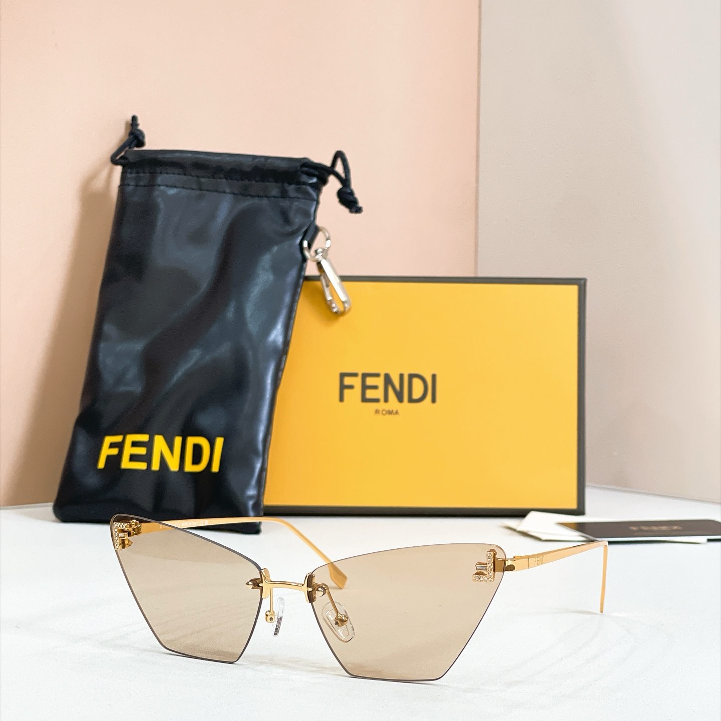 FENDI Sunglasses - FE4160US