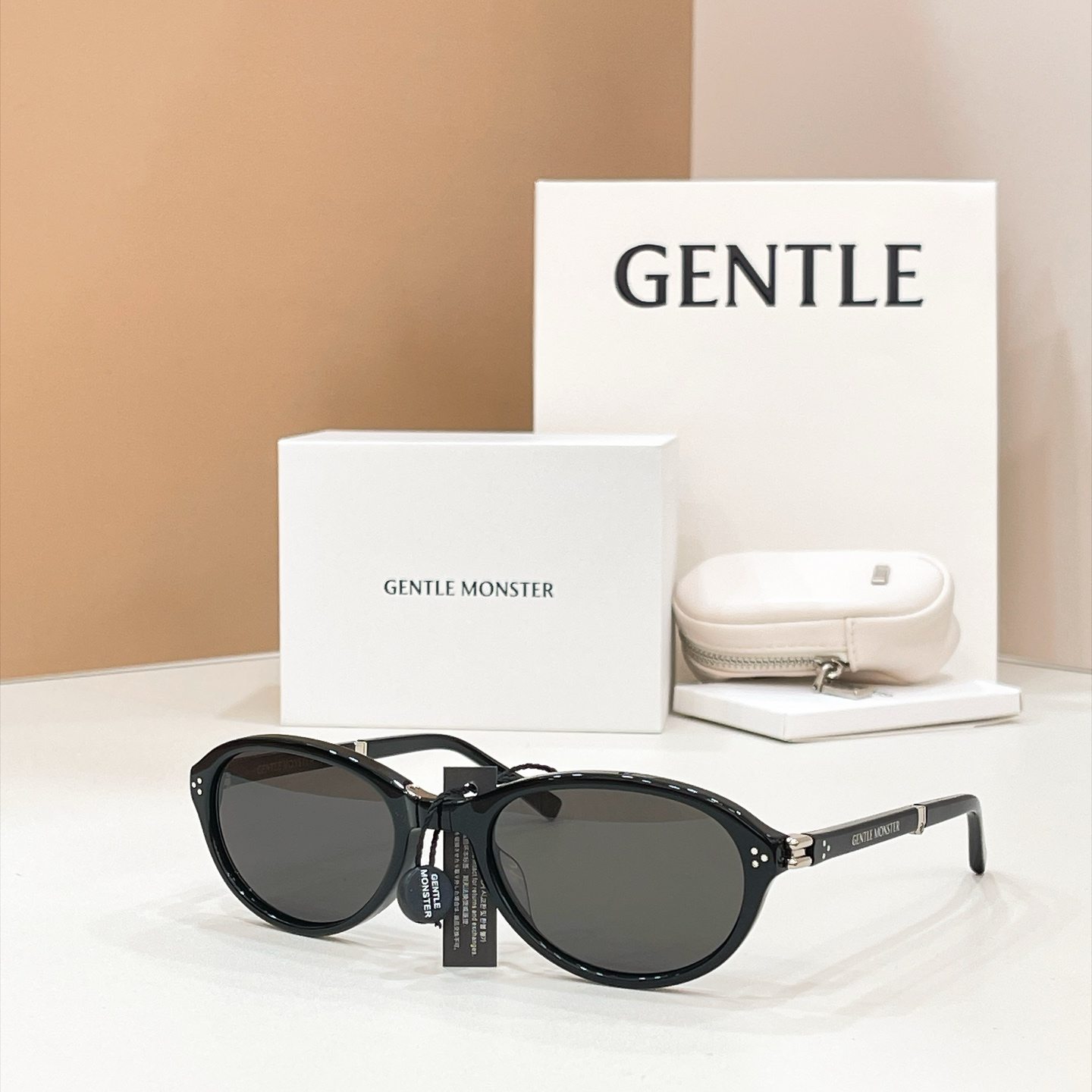 Gentle Monster Sunglasses - HARV