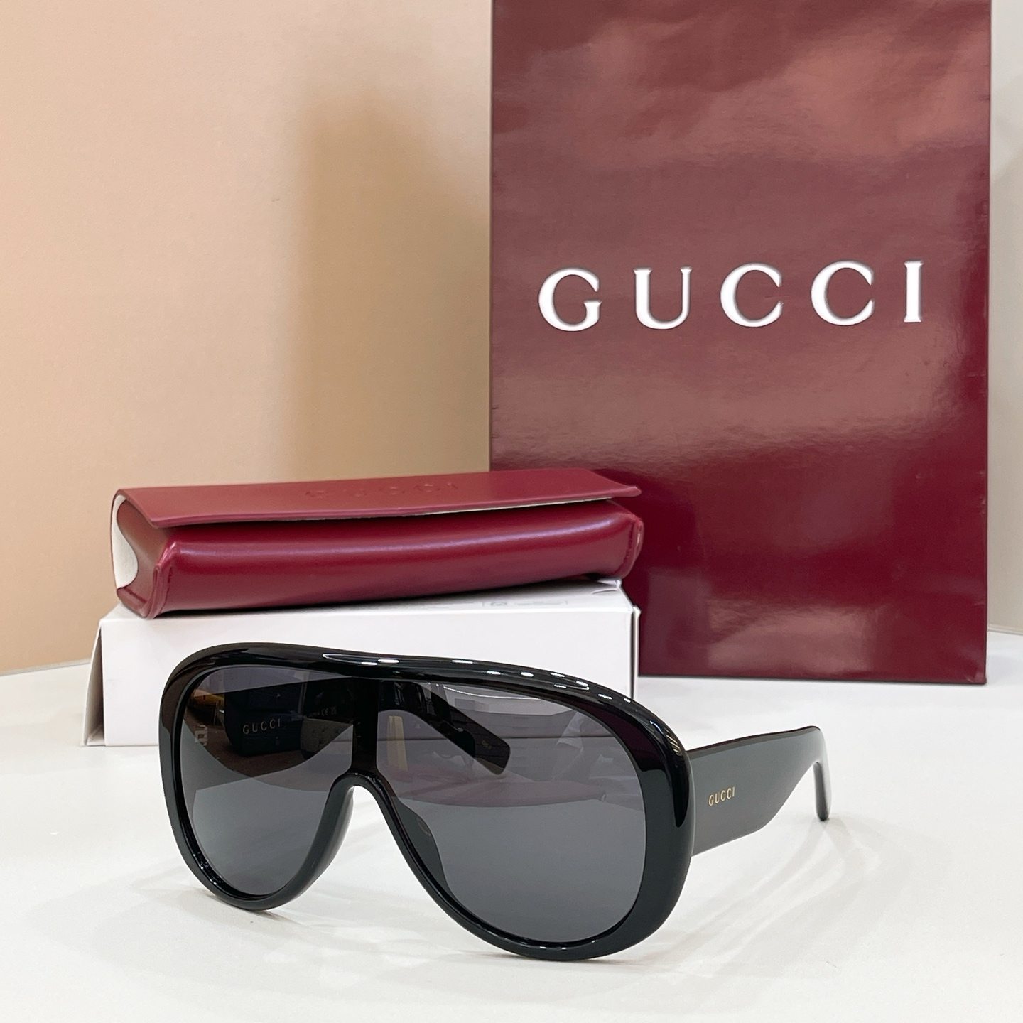 GUCCI Sunglasses - GG2164