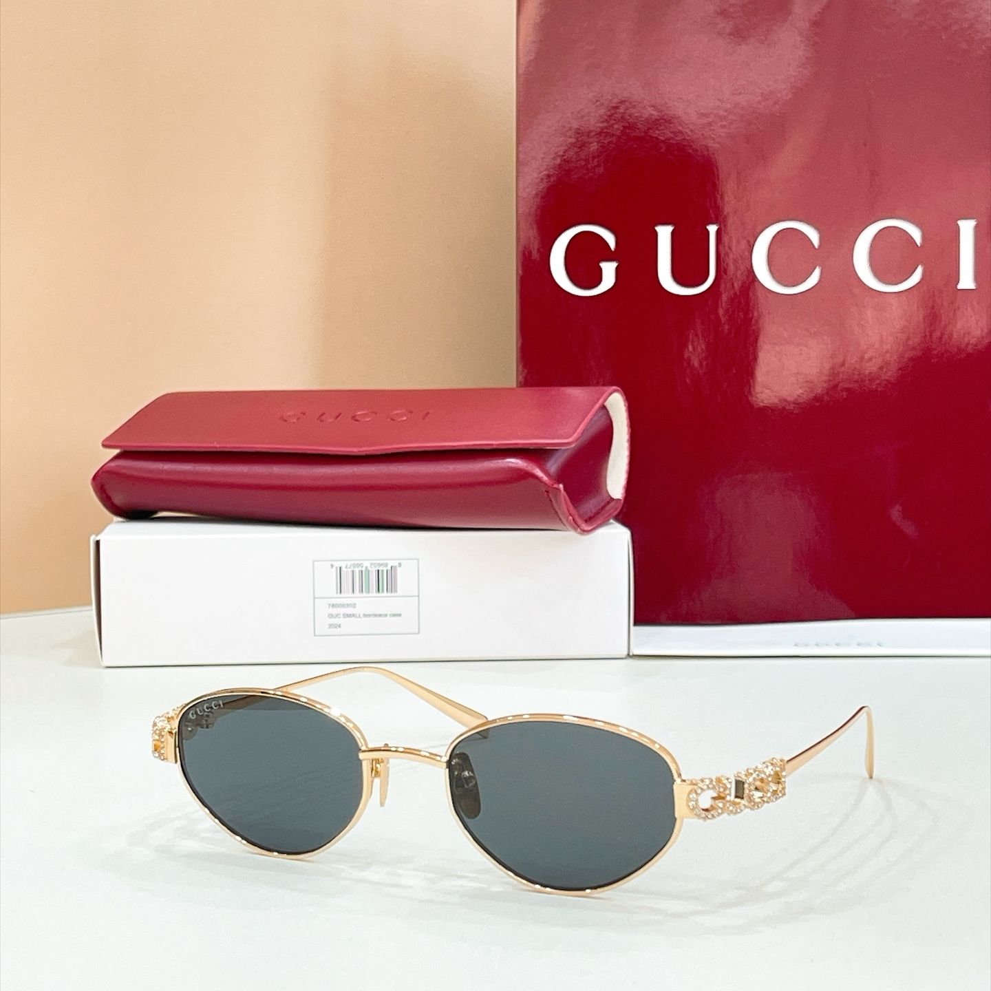 GUCCI Sunglasses - GG1935S
