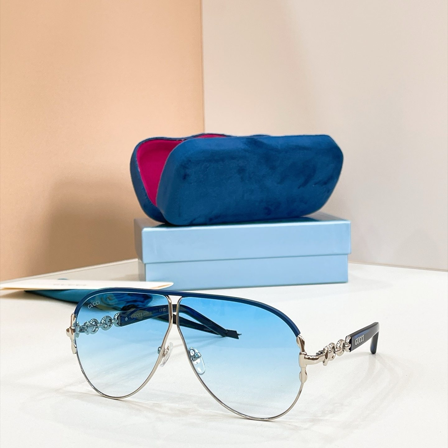 GUCCI Sunglasses - GG2307
