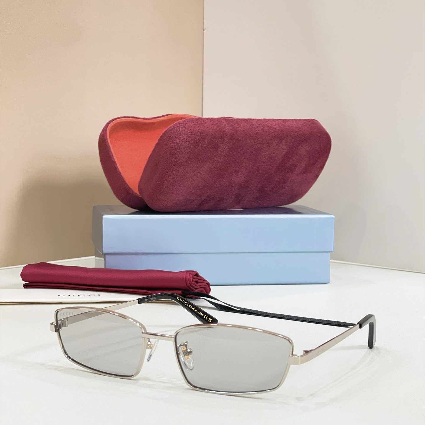 GUCCI Sunglasses - GG2177S