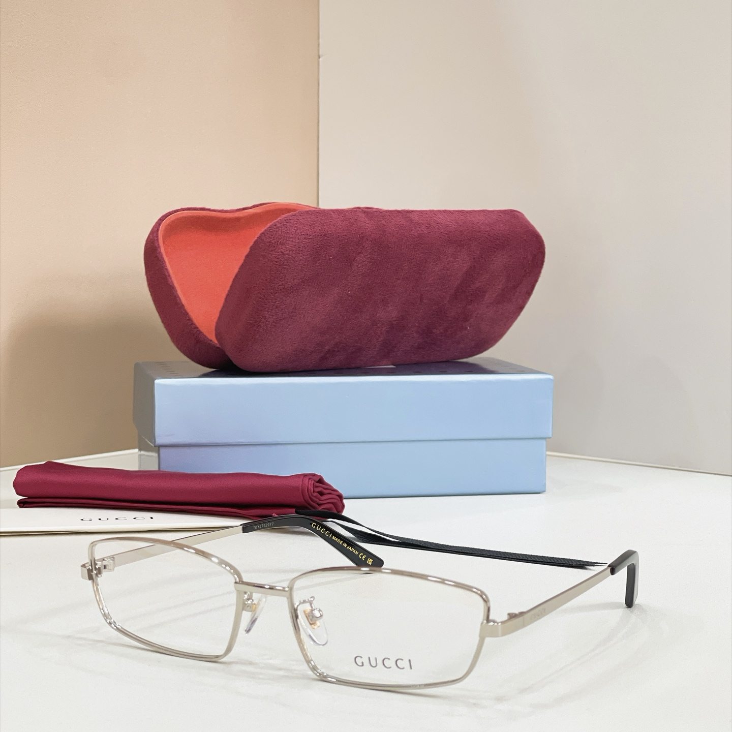 GUCCI Sunglasses - GG2177S