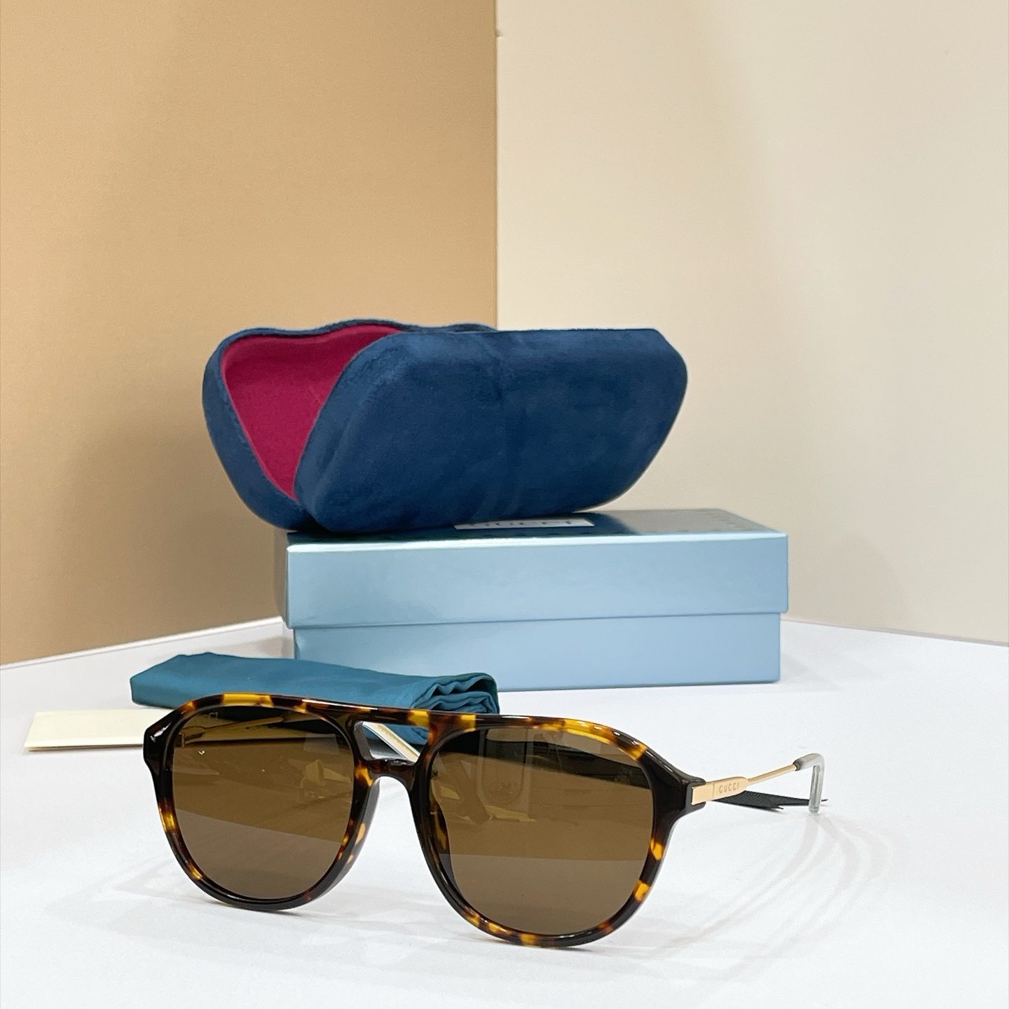 GUCCI Sunglasses - GG2254SK