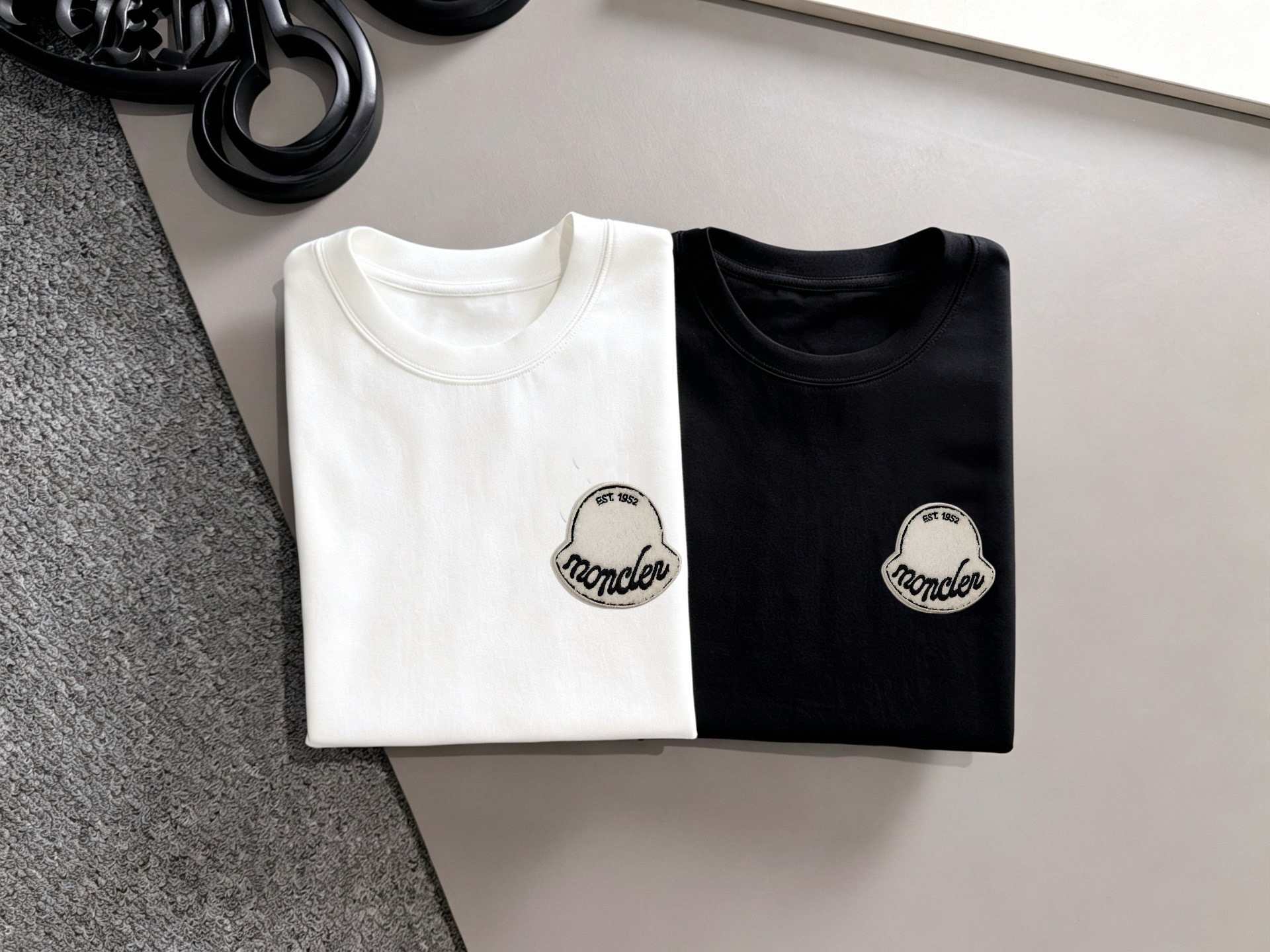 Moncler Logo Long-Sleeve Top