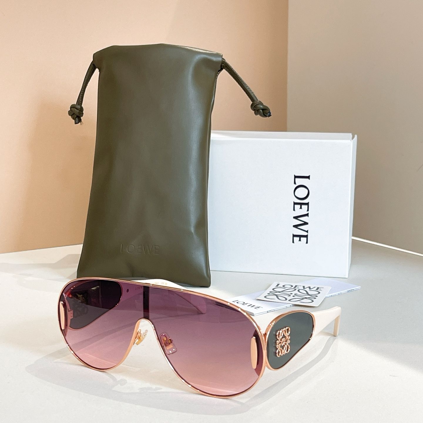 LOEWE Sunglasses - LW5093S