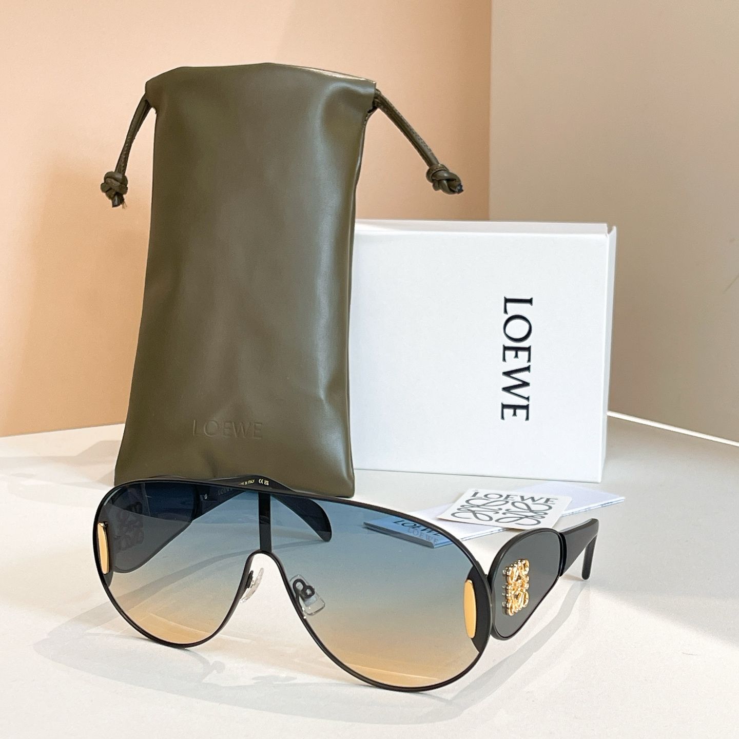 LOEWE Sunglasses - LW5093S