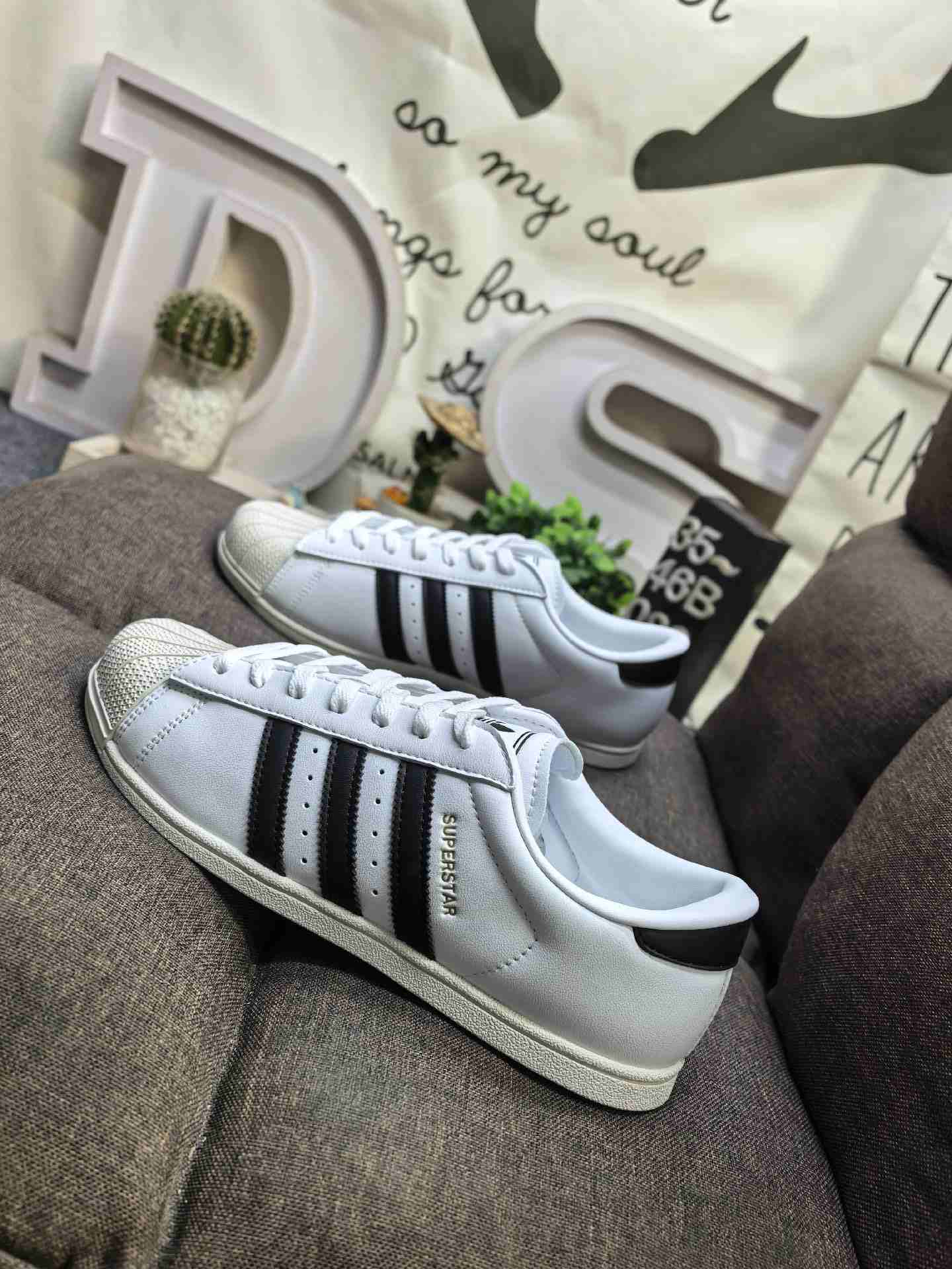 adidas SUPERSTAR LO PRO Shoes