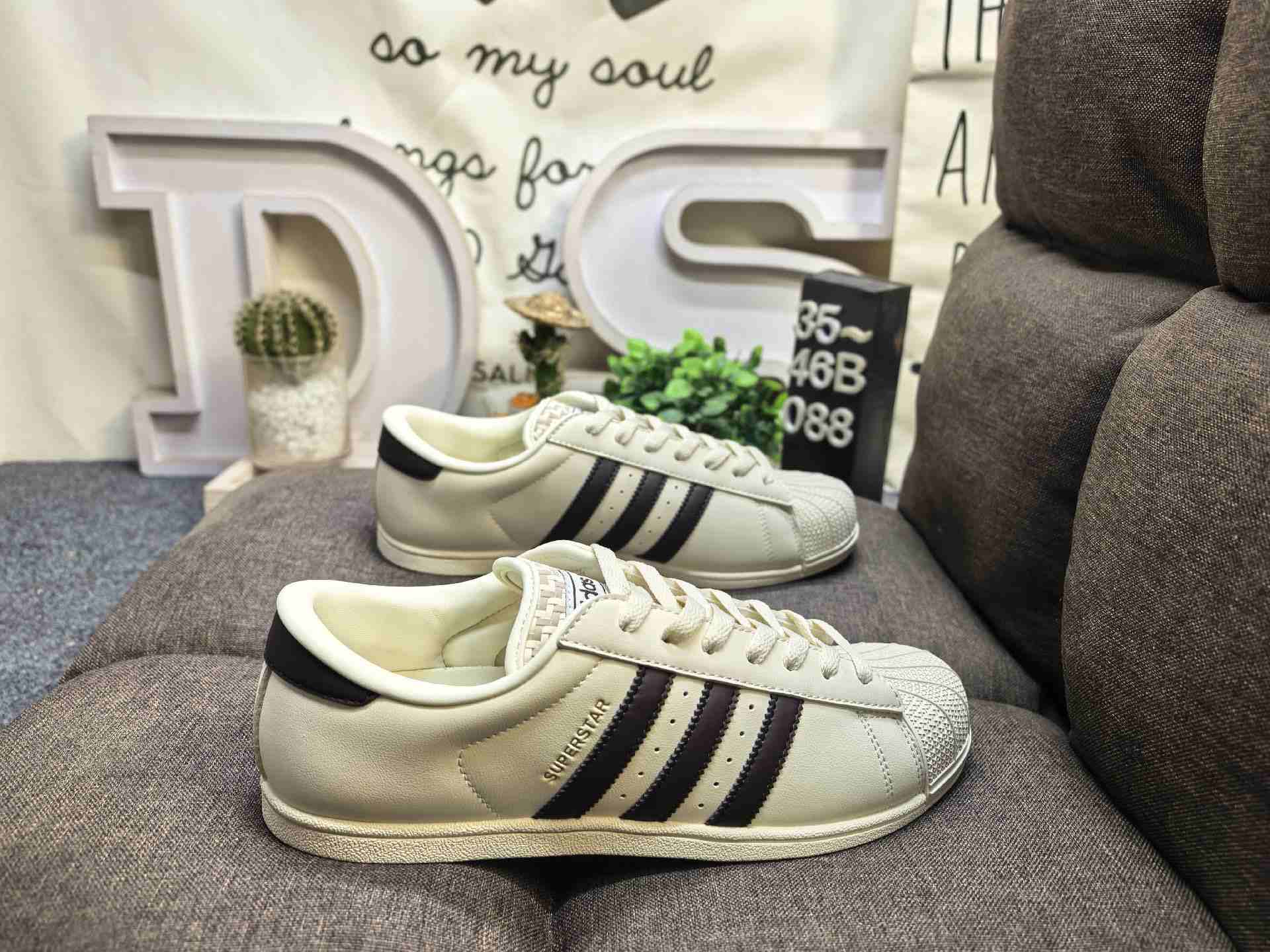 adidas SUPERSTAR LO PRO Shoes