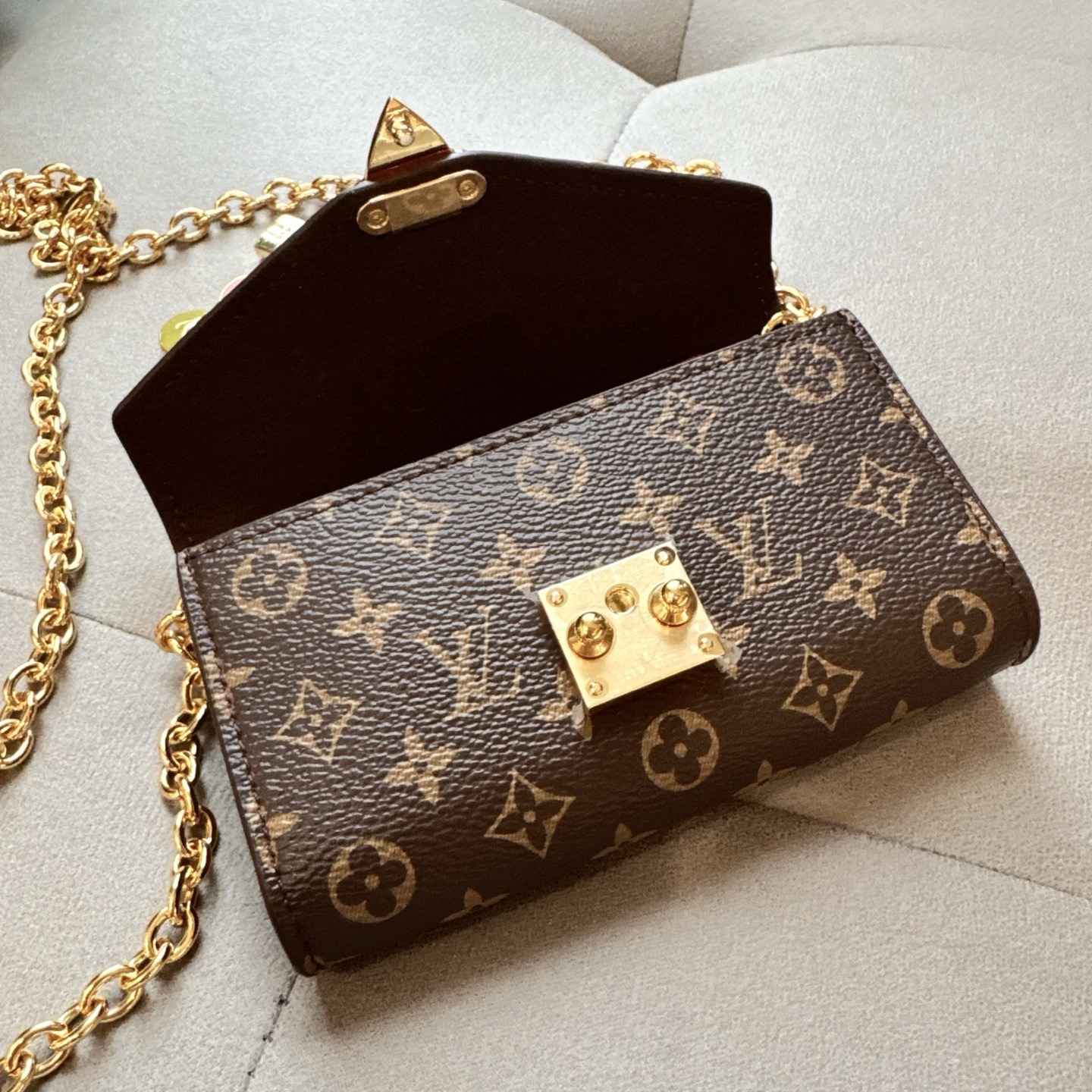 Louis Vuitton Chain Belt