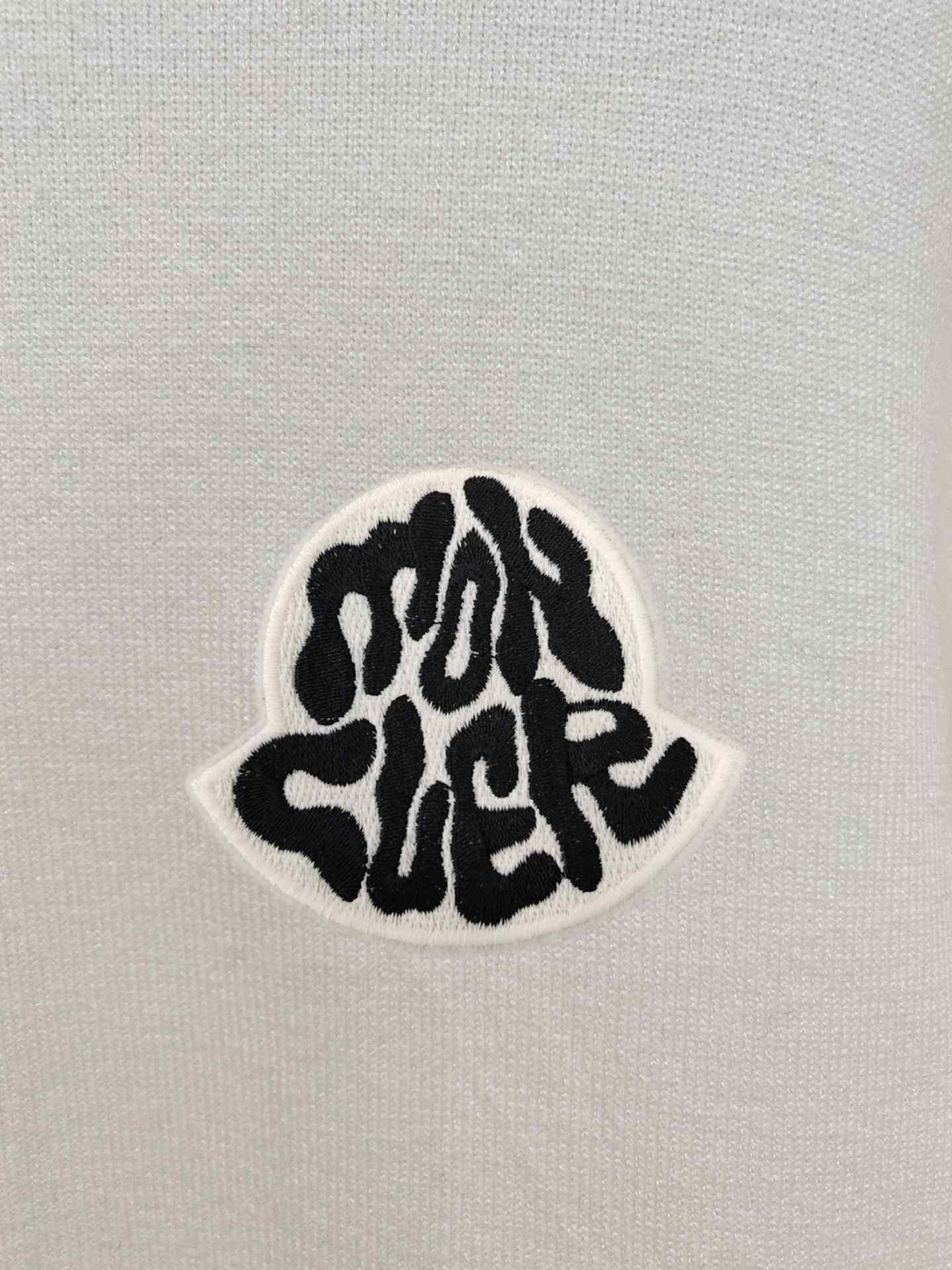 Moncler Logo Wool Sweater