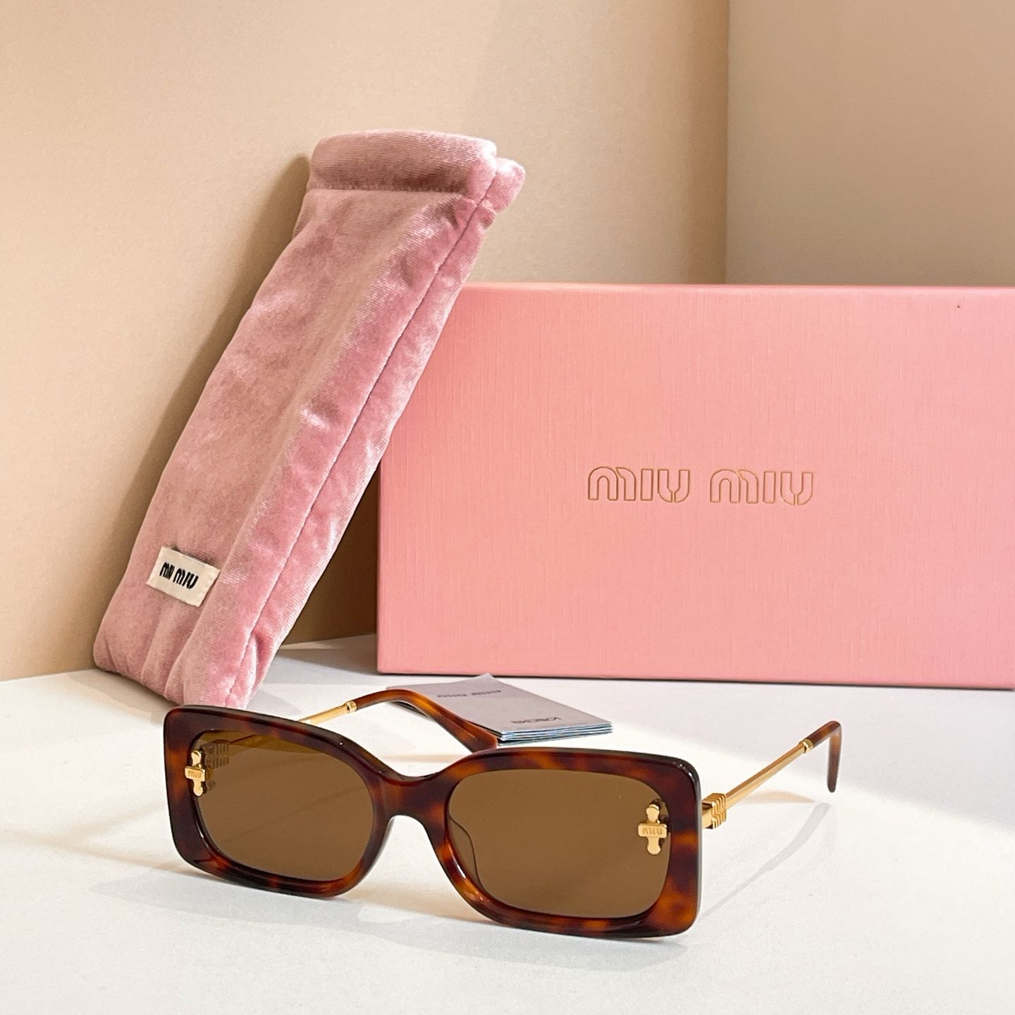 MIU MIU Sunglasses - MU161AV