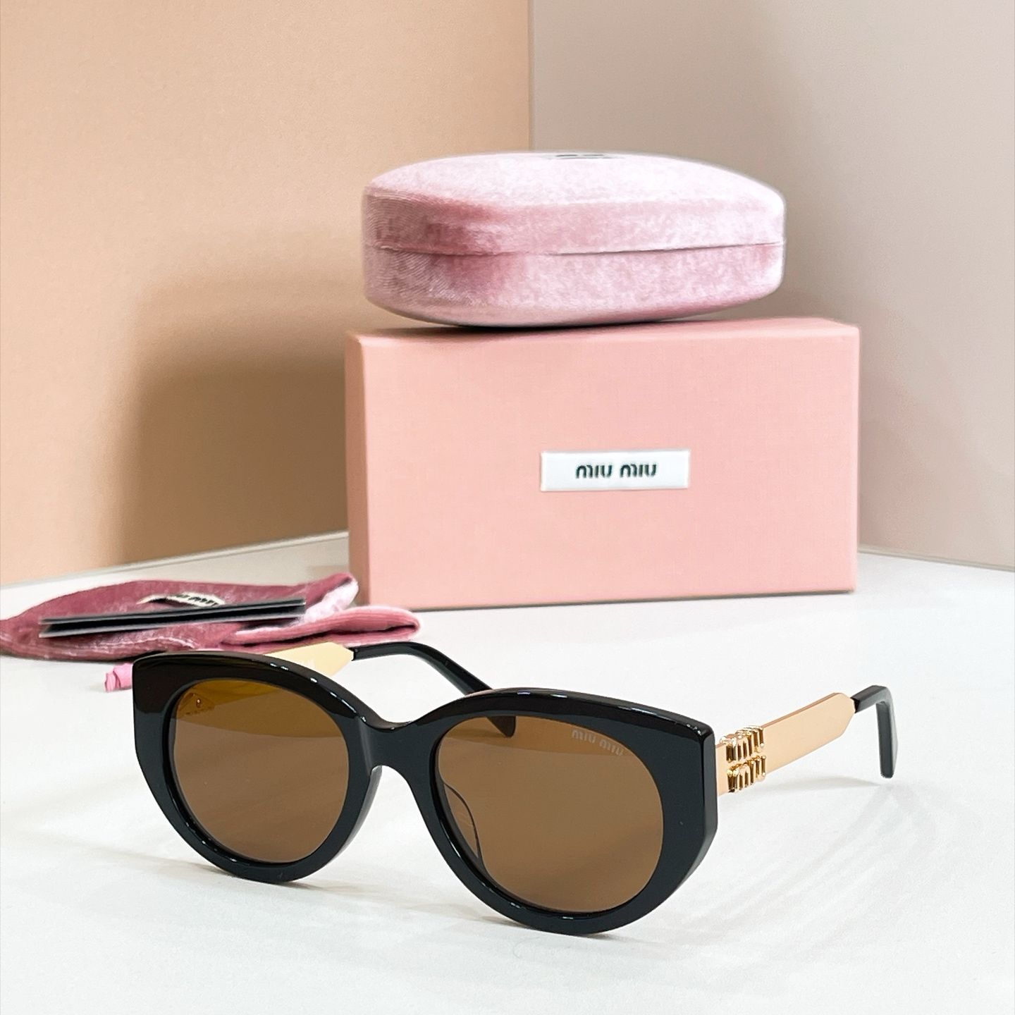 MIU MIU Sunglasses - SMUC69