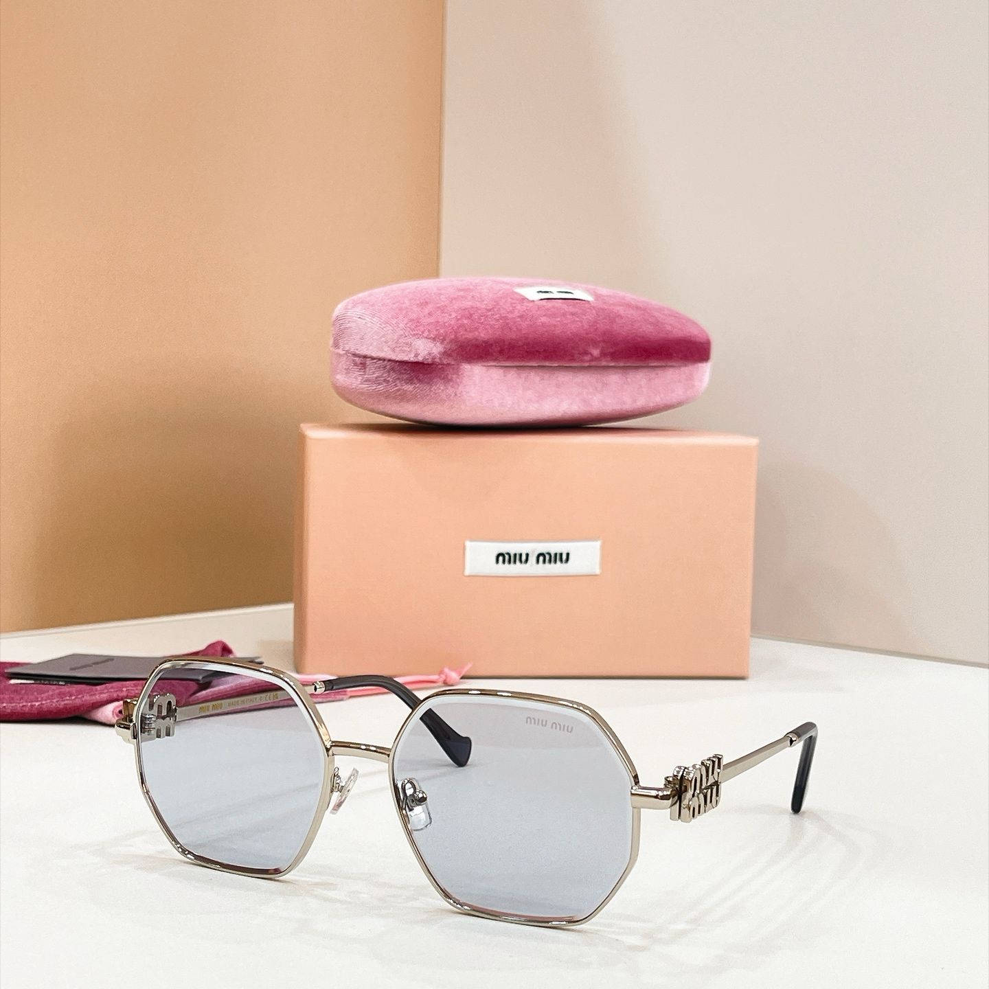 MIU MIU Sunglasses - MU505ZS
