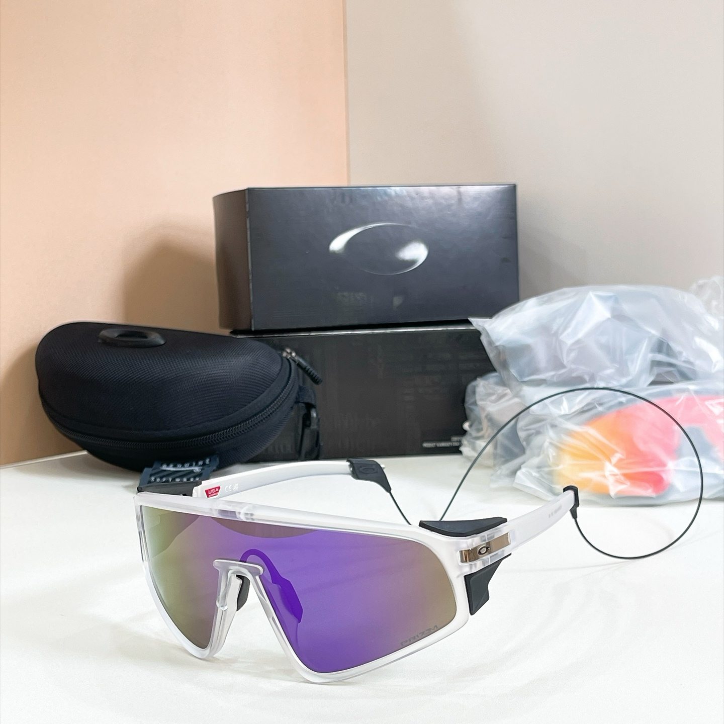 Oakley Sunglasses - 9404