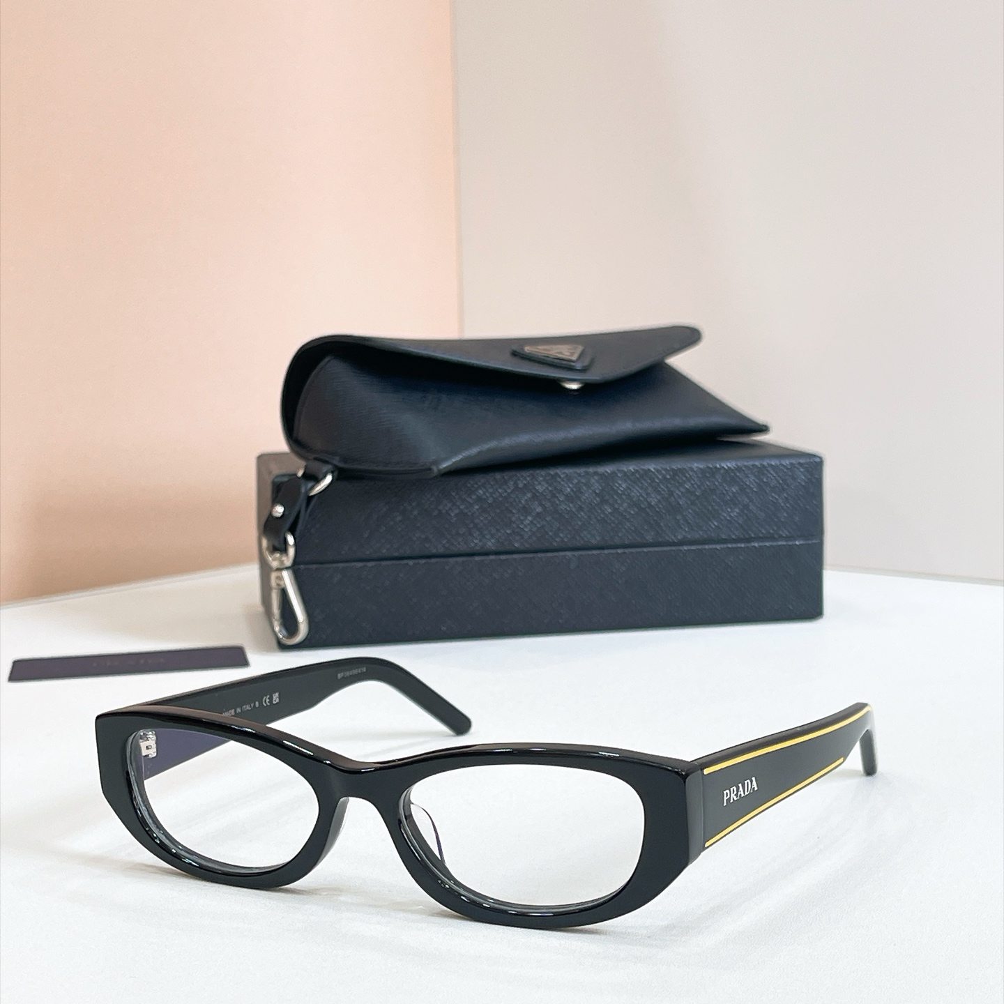 Prada Sunglasses - OPRD22S