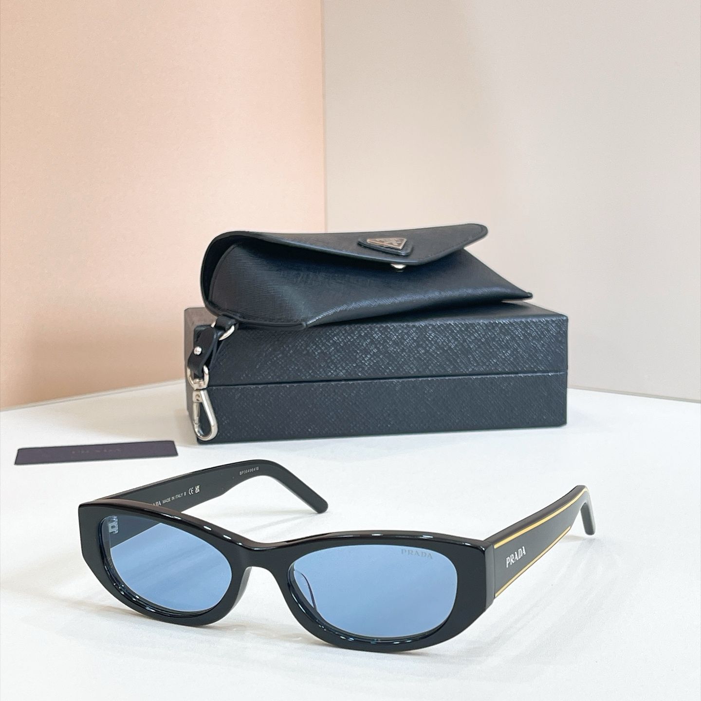 Prada Sunglasses - OPRD22S