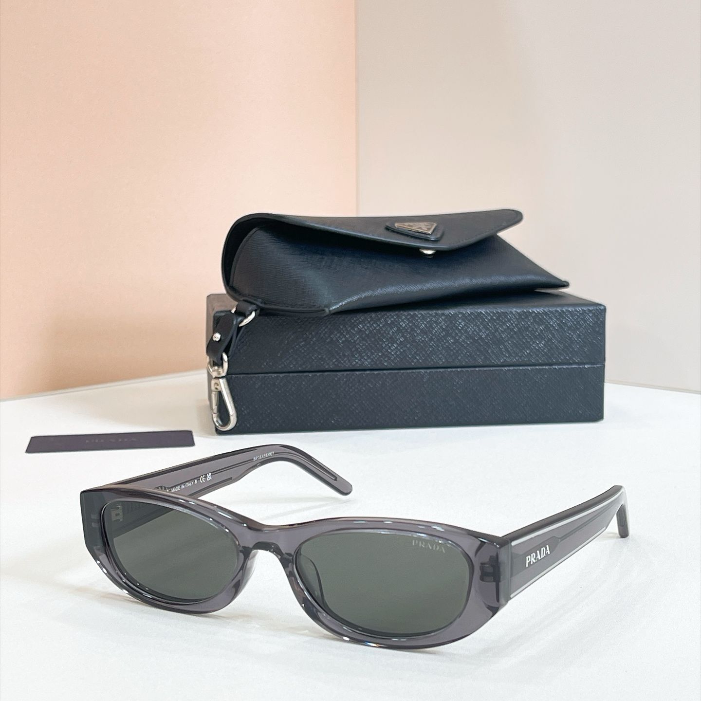 Prada Sunglasses - OPRD22S