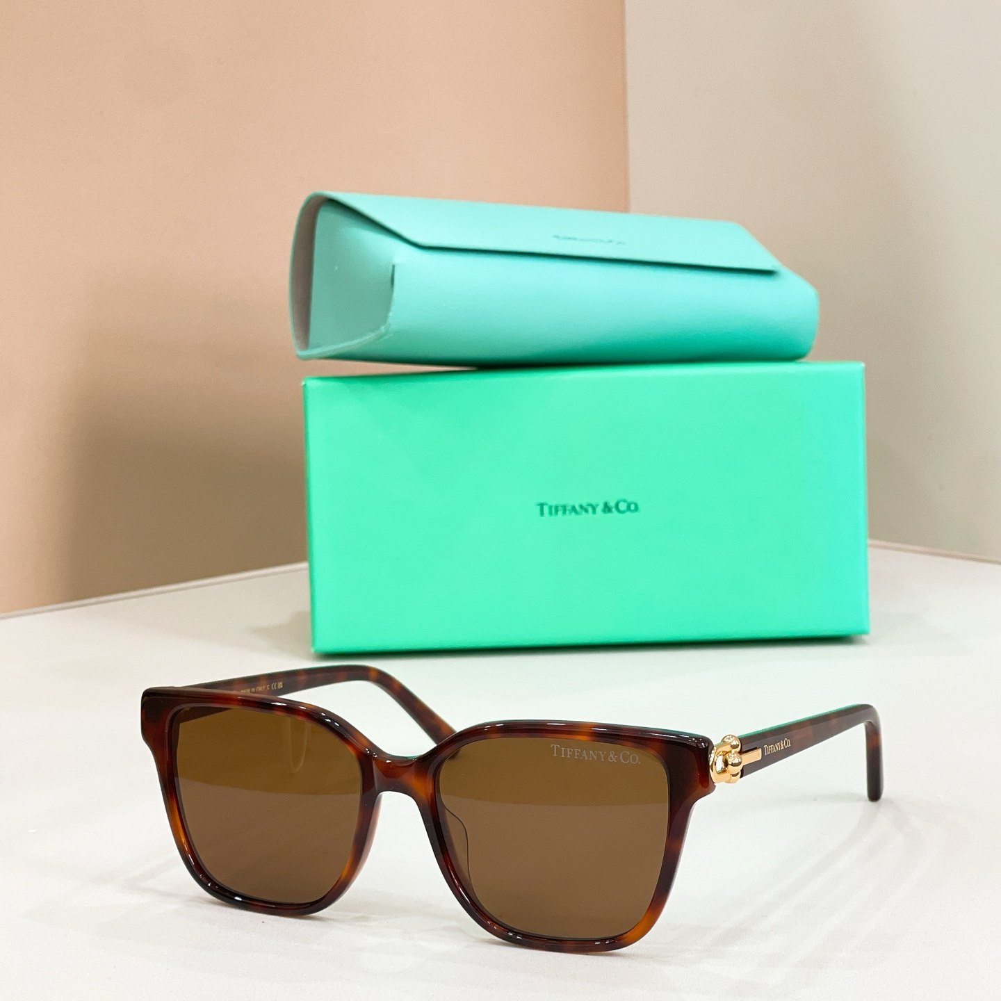 TIFFANY&Co Sunglasses - TF2274D