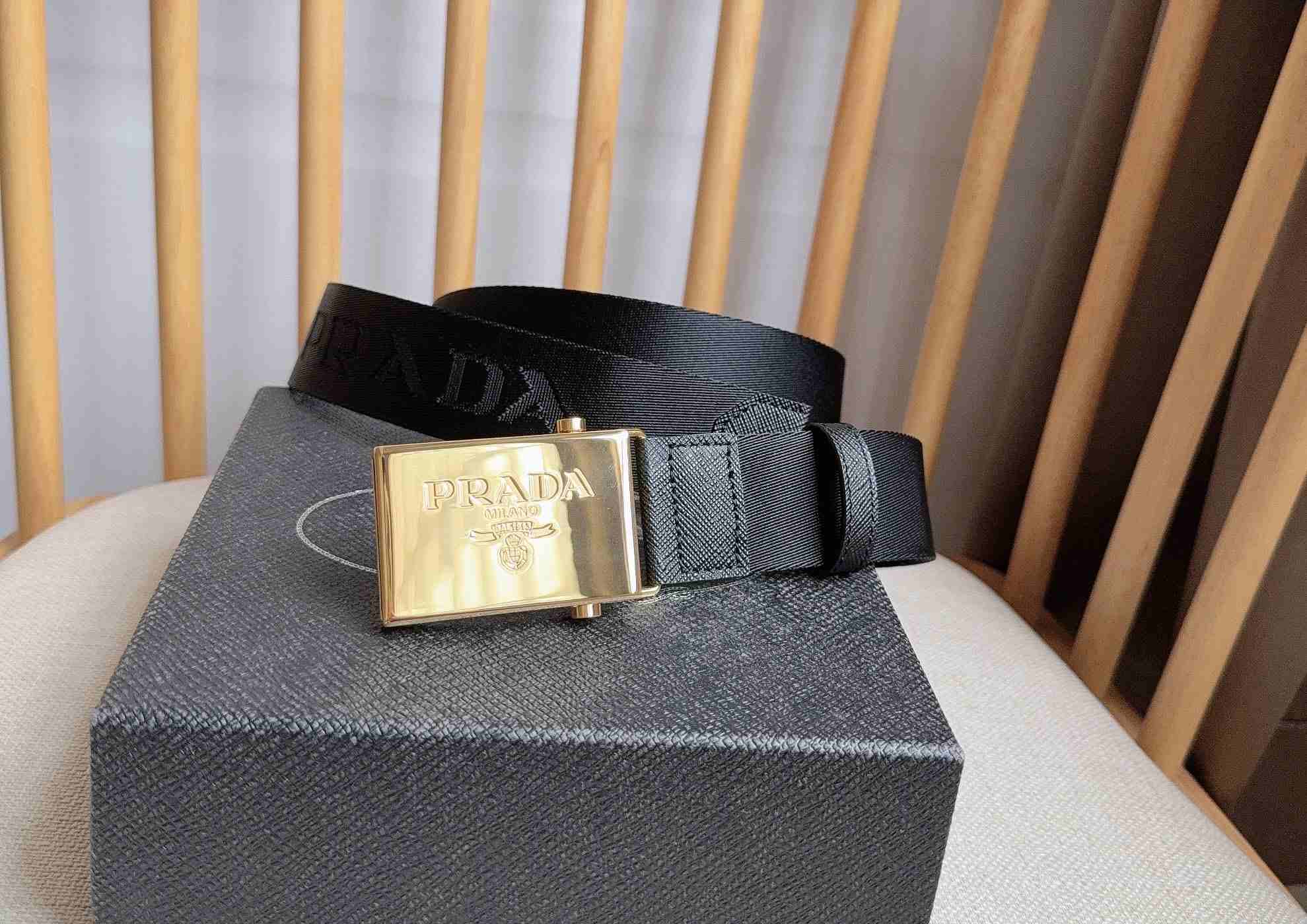 Prada Belt – 35mm