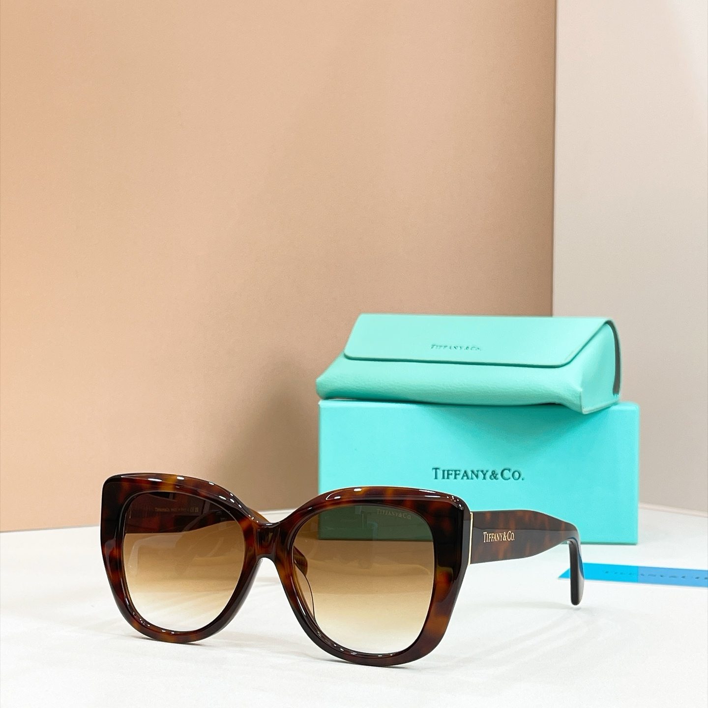 TIFFANY&Co Sunglasses - TF5023