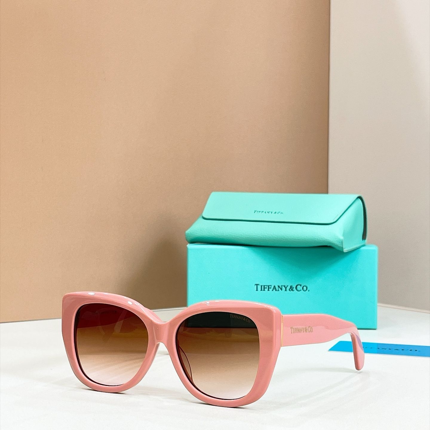 TIFFANY&Co Sunglasses - TF5023