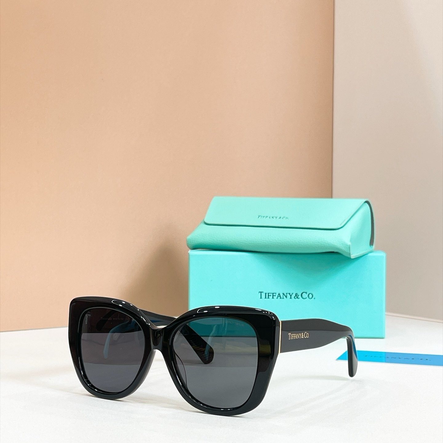 TIFFANY&Co Sunglasses - TF5023