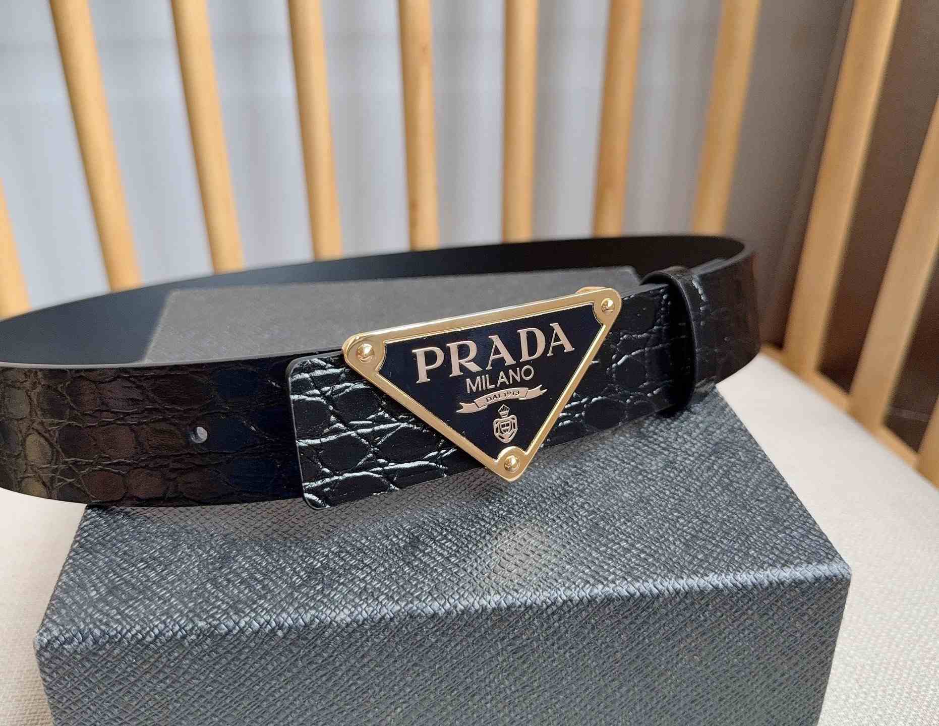 Prada Belt – 35mm