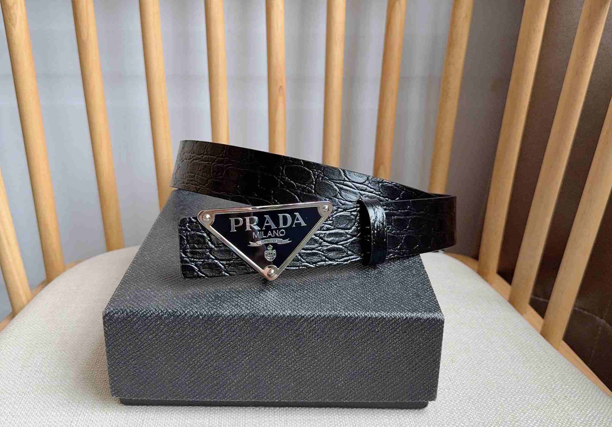 Prada Belt – 35mm
