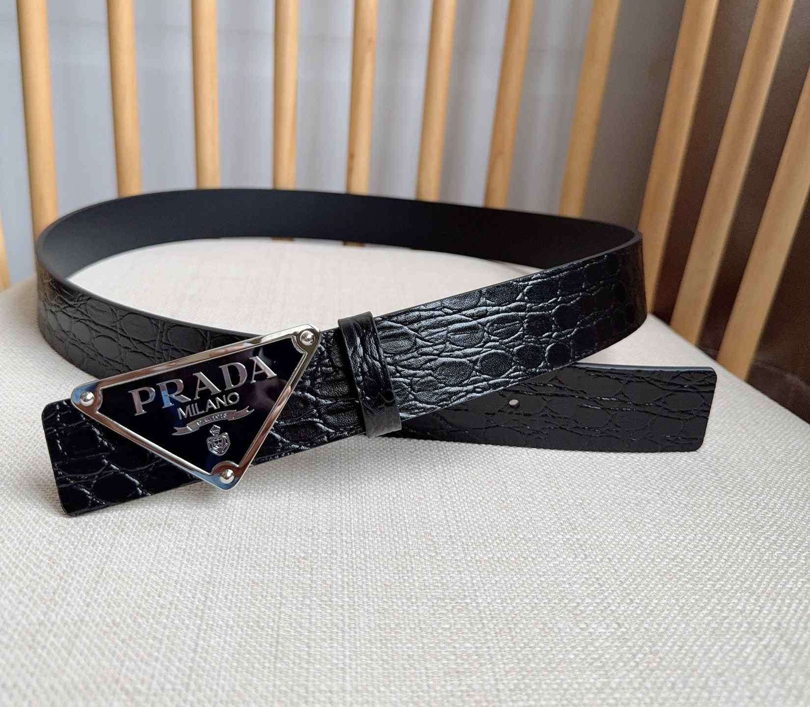Prada Belt – 35mm