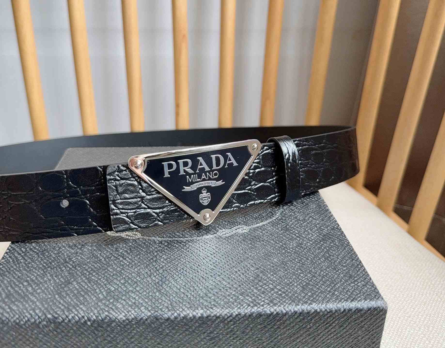 Prada Belt – 35mm